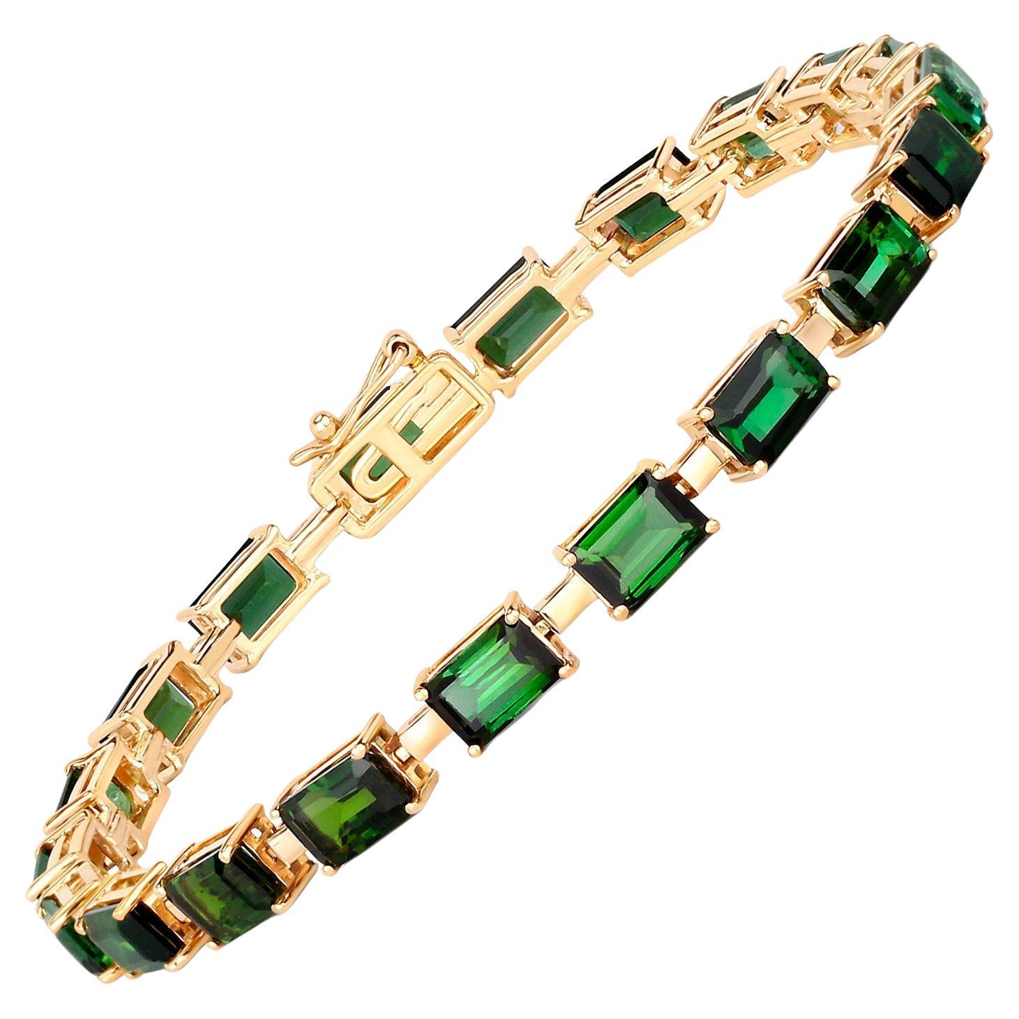 Green Tourmaline Tennis Bracelet 12 Carats 14K Yellow Gold For Sale