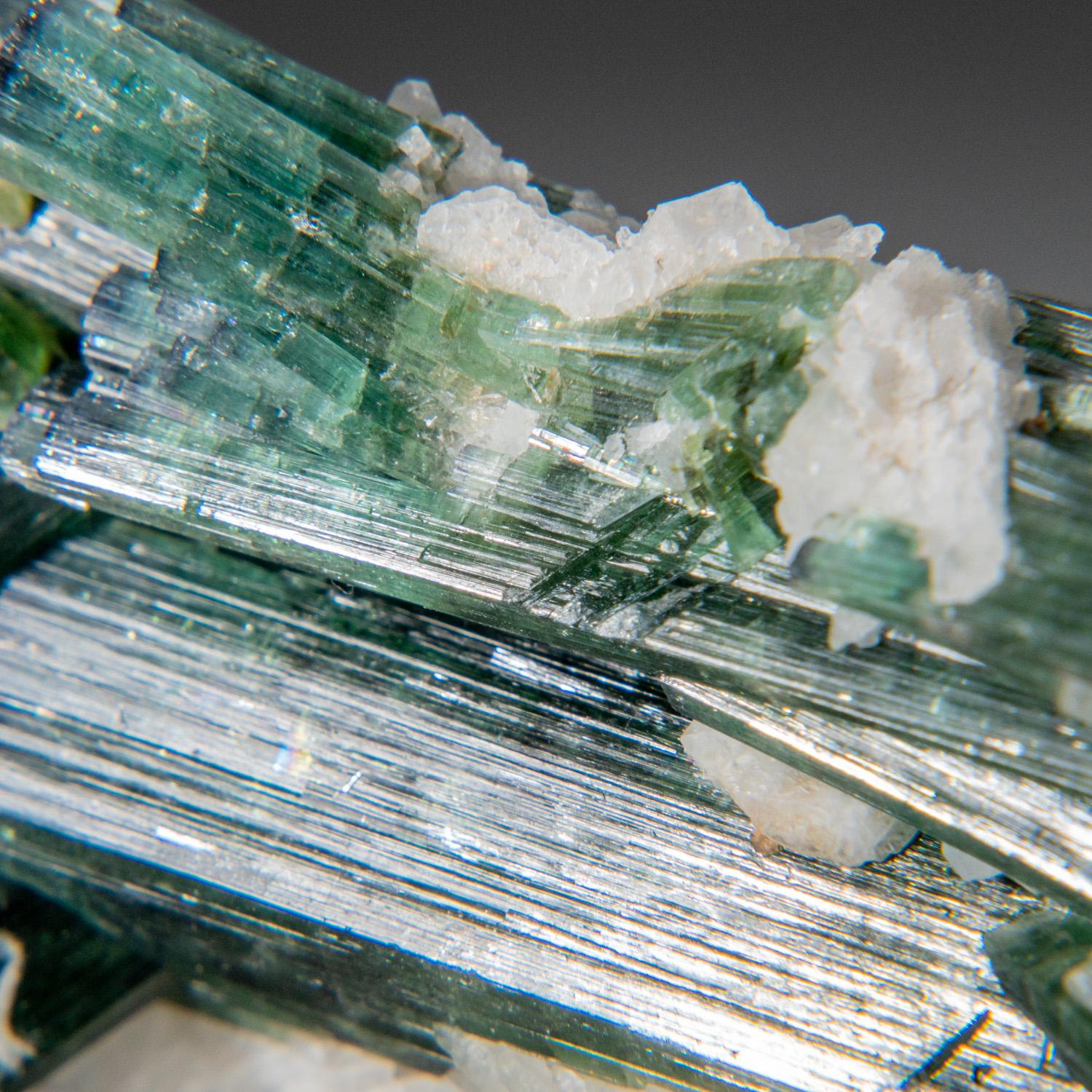 Green Tourmaline with Albite from Paprok, Nuristan, Afghanistan In New Condition For Sale In New York, NY