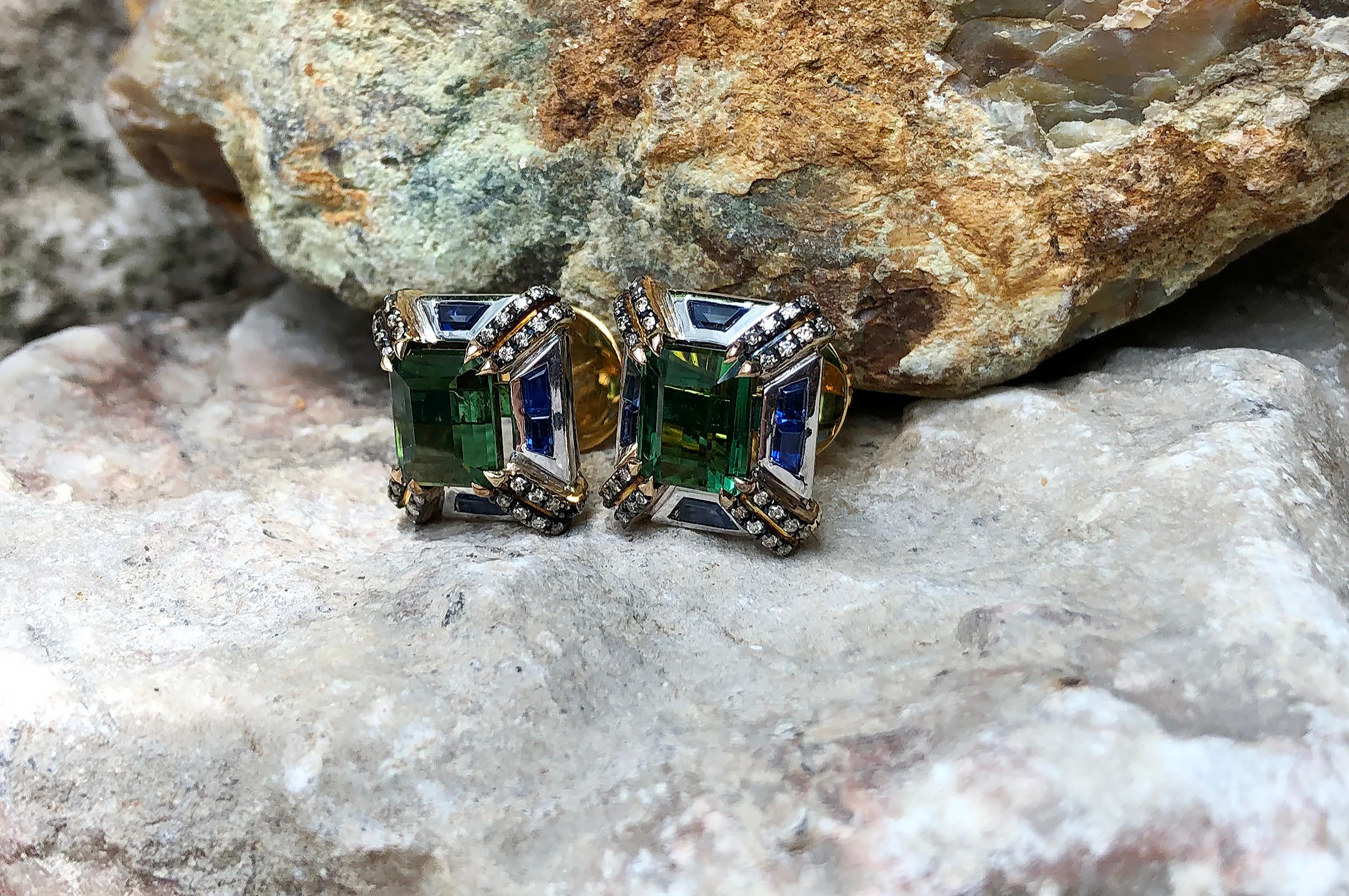 Green Tourmaline with Blue Sapphire and Brown Diamond Earrings in 18 Karat Gold In New Condition For Sale In Bangkok, TH