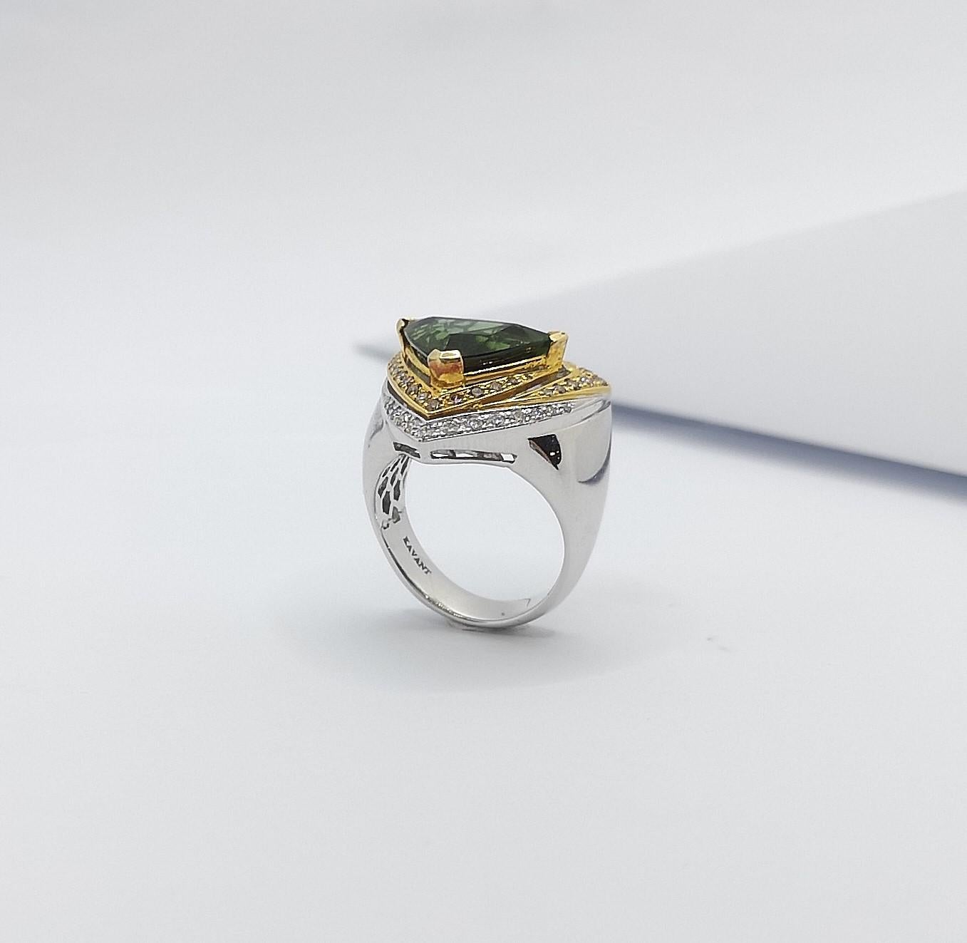 Green Tourmaline with Brown Diamond and Diamond Ring Set in 18 Karat White Gold For Sale 11