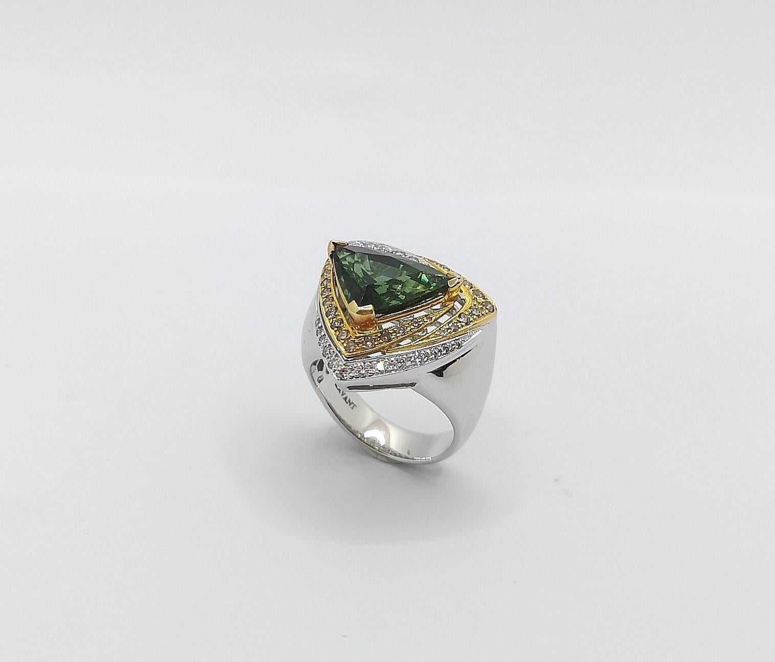 Green Tourmaline with Brown Diamond and Diamond Ring Set in 18 Karat White Gold For Sale 2