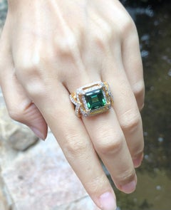 Green Tourmaline with Diamond Ring Set in 18 Karat Gold Settings
