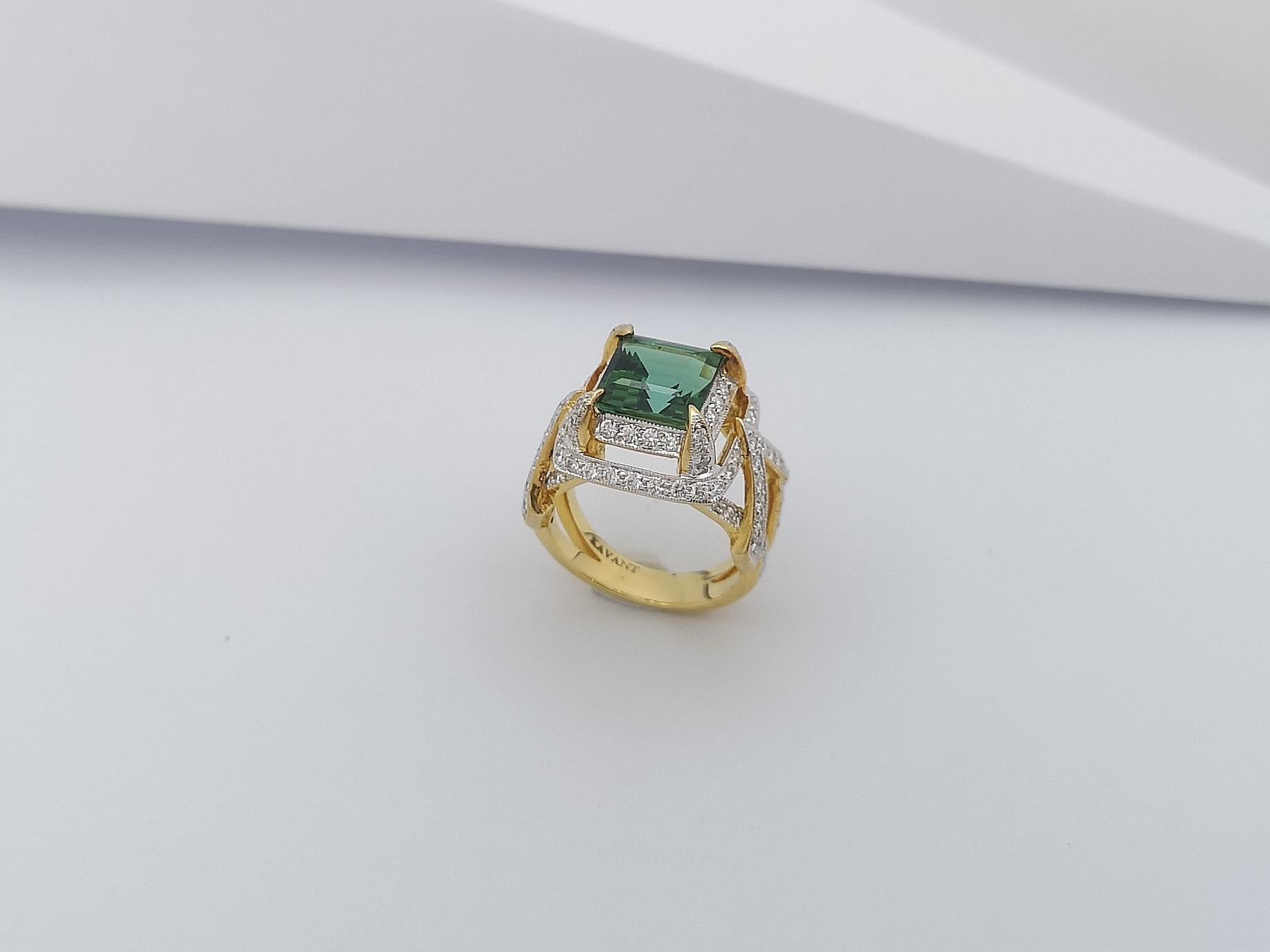 Green Tourmaline with Diamond Ring Set in 18 Karat Gold Settings For Sale 14