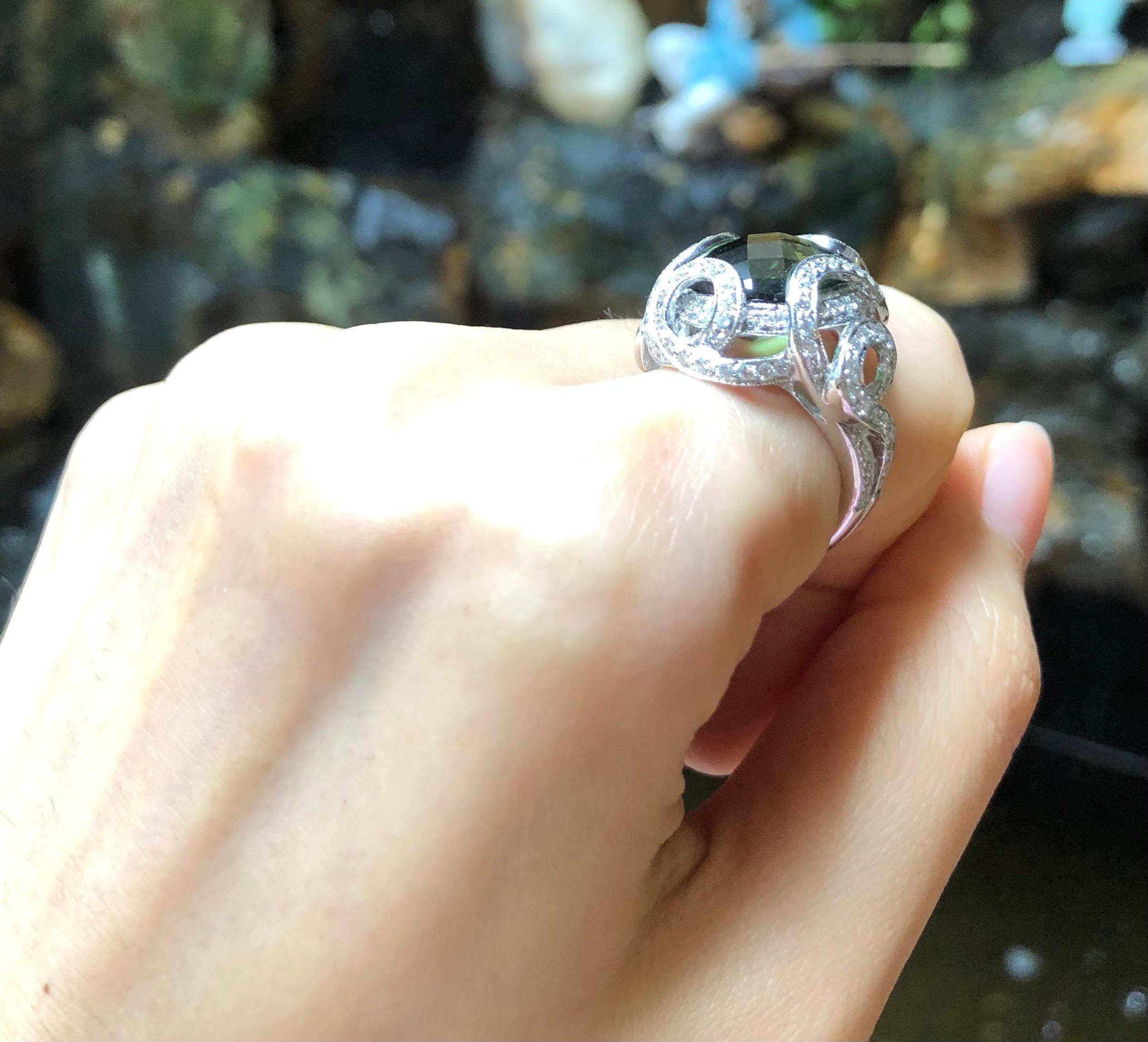 Mixed Cut Green Tourmaline with Diamond Ring Set in 18 Karat White Gold Settings For Sale