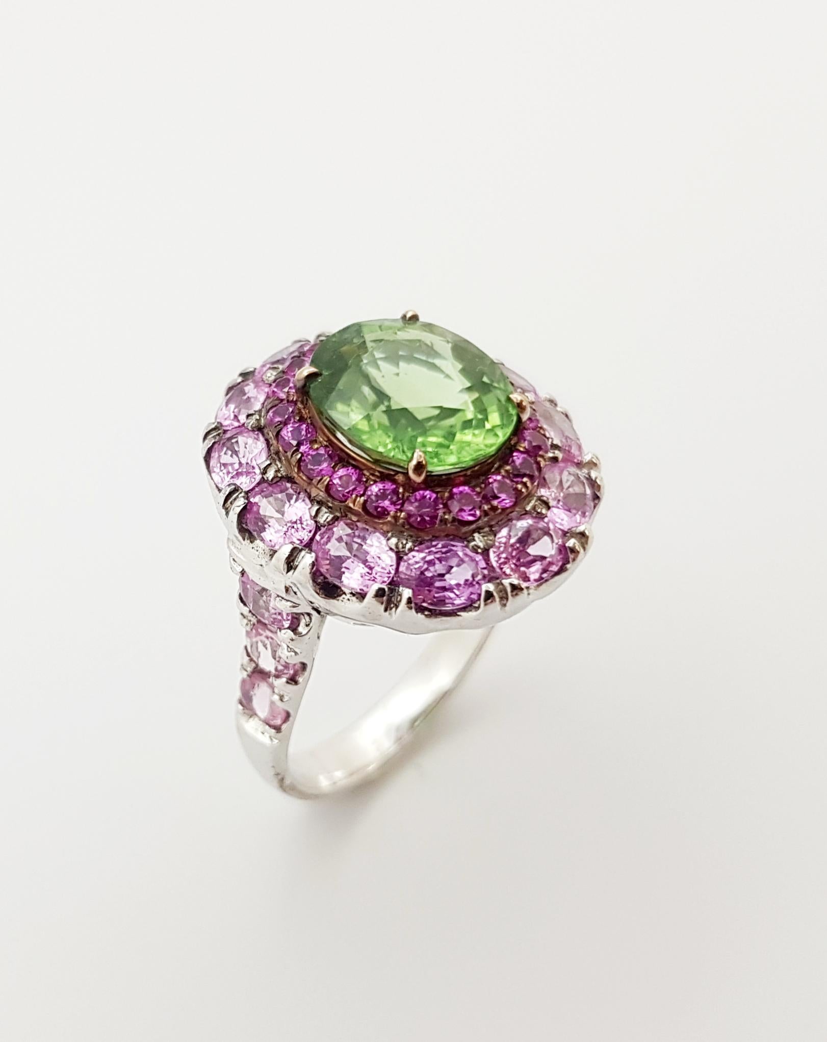 Green Tourmaline with Pink Sapphire Ring Set in 18 Karat White Gold Settings For Sale 9