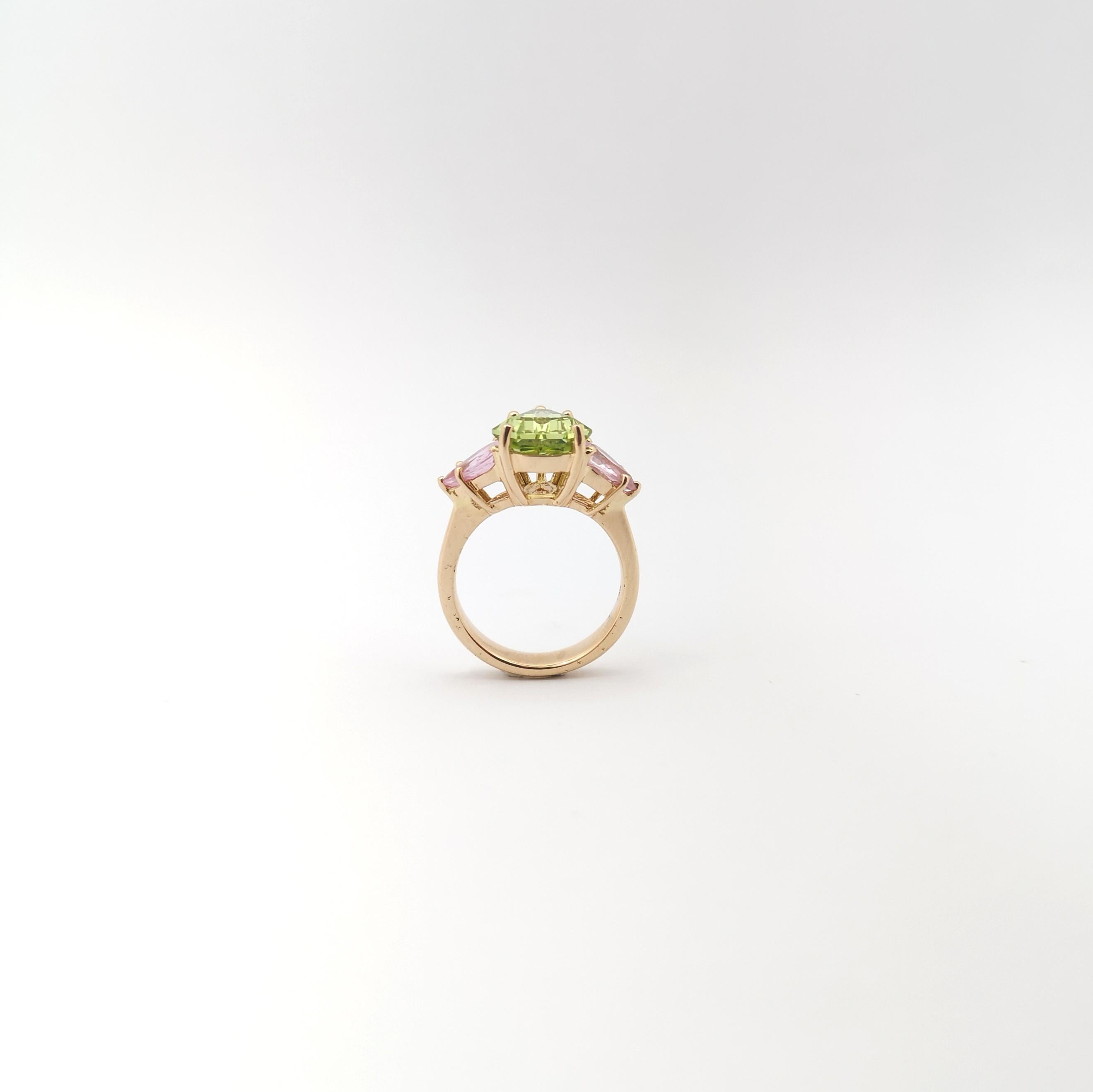 Green Tourmaline with Pink Sapphire Ring set in 18K Rose Gold Settings For Sale 5