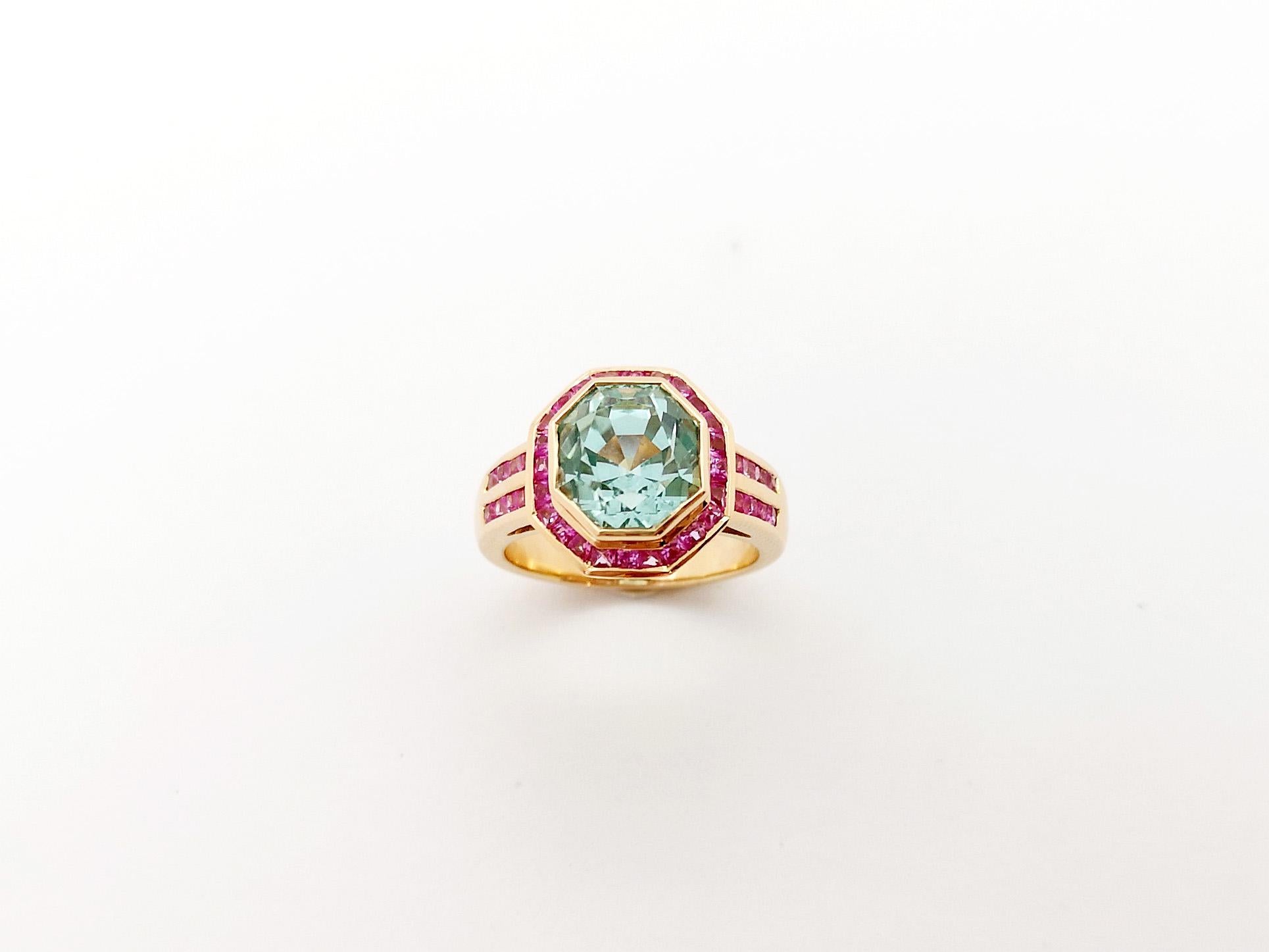 Green Tourmaline with Pink Sapphire Ring set in 18K Rose Gold Settings For Sale 9