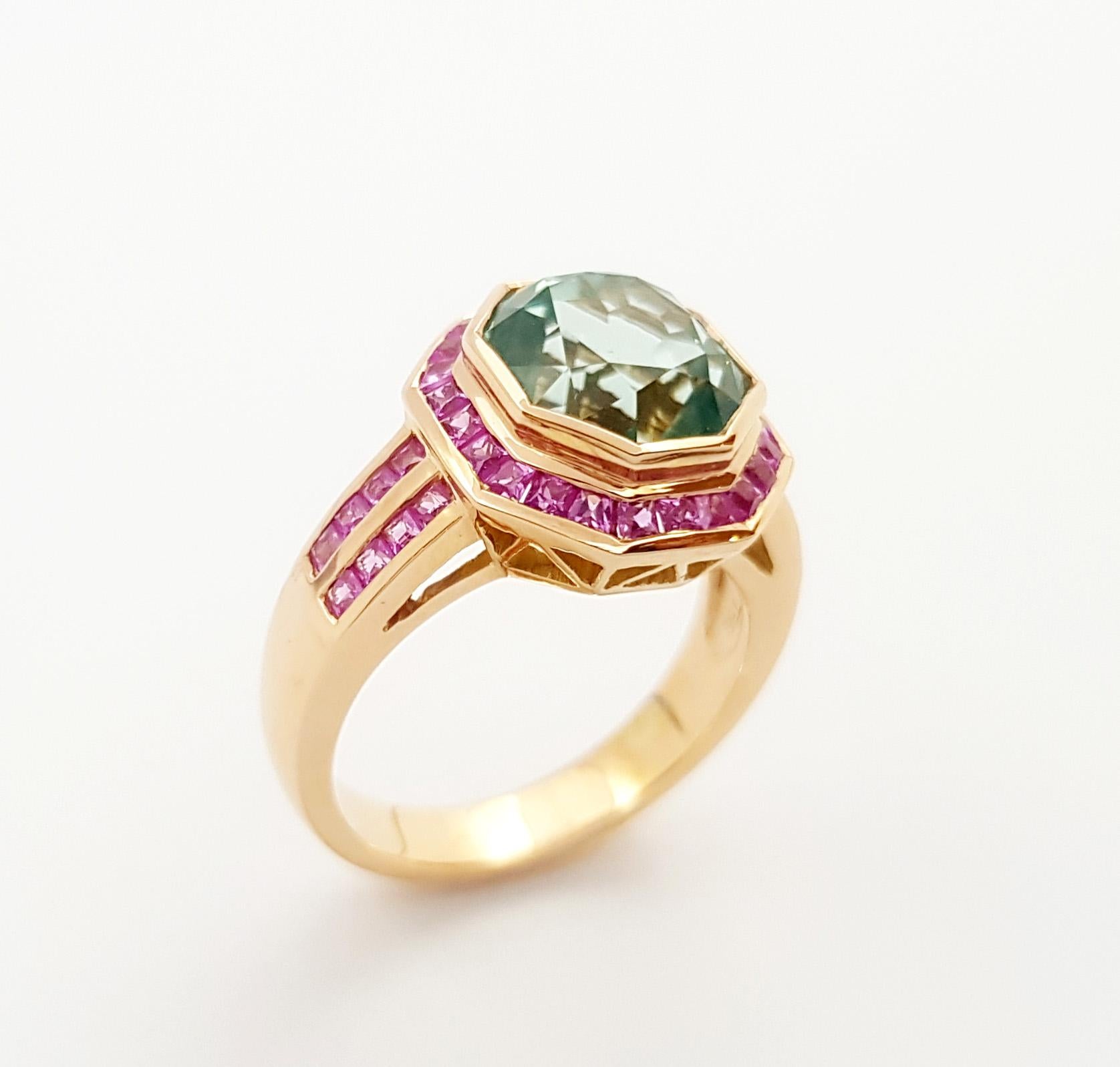 Green Tourmaline with Pink Sapphire Ring set in 18K Rose Gold Settings For Sale 3