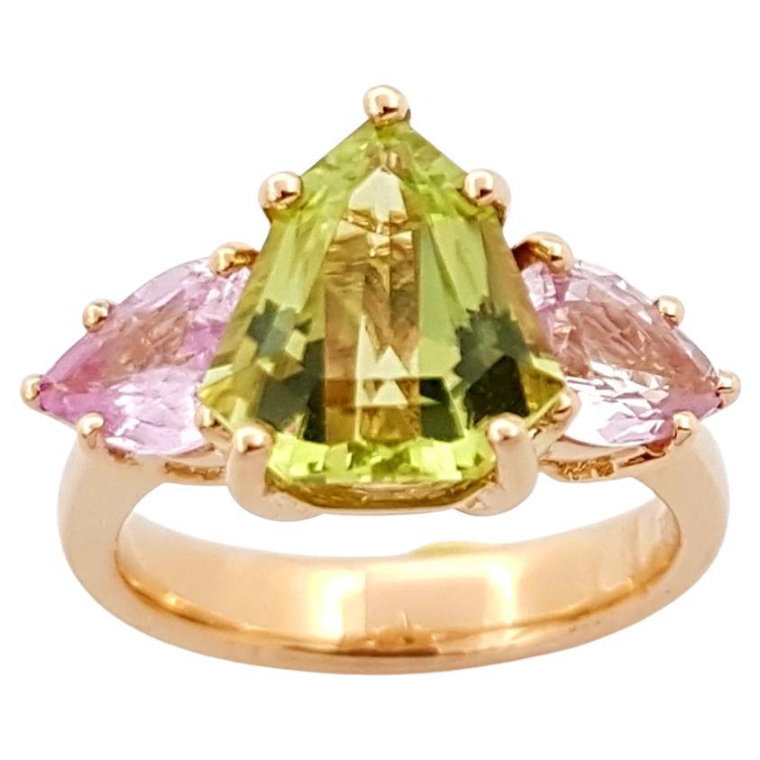 Green Tourmaline with Pink Sapphire Ring set in 18K Rose Gold Settings For Sale