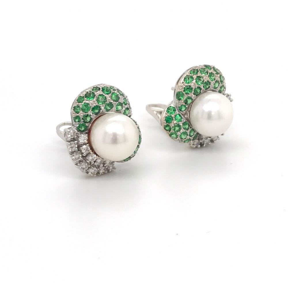 Contemporary Green Tsavorite Diamond Pearl Earrings 2.72 Carat 18K White Gold For Sale
