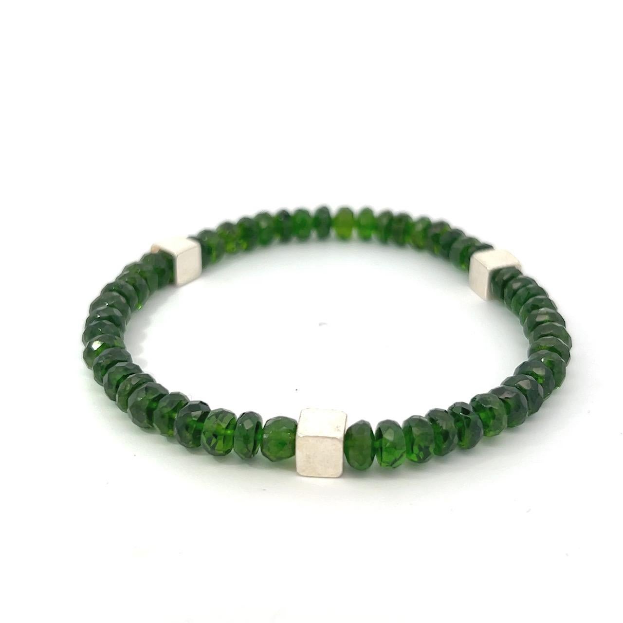 Green Tsavorite Garnet Beads Sterling Silver Cubes Bracelet For Sale 2