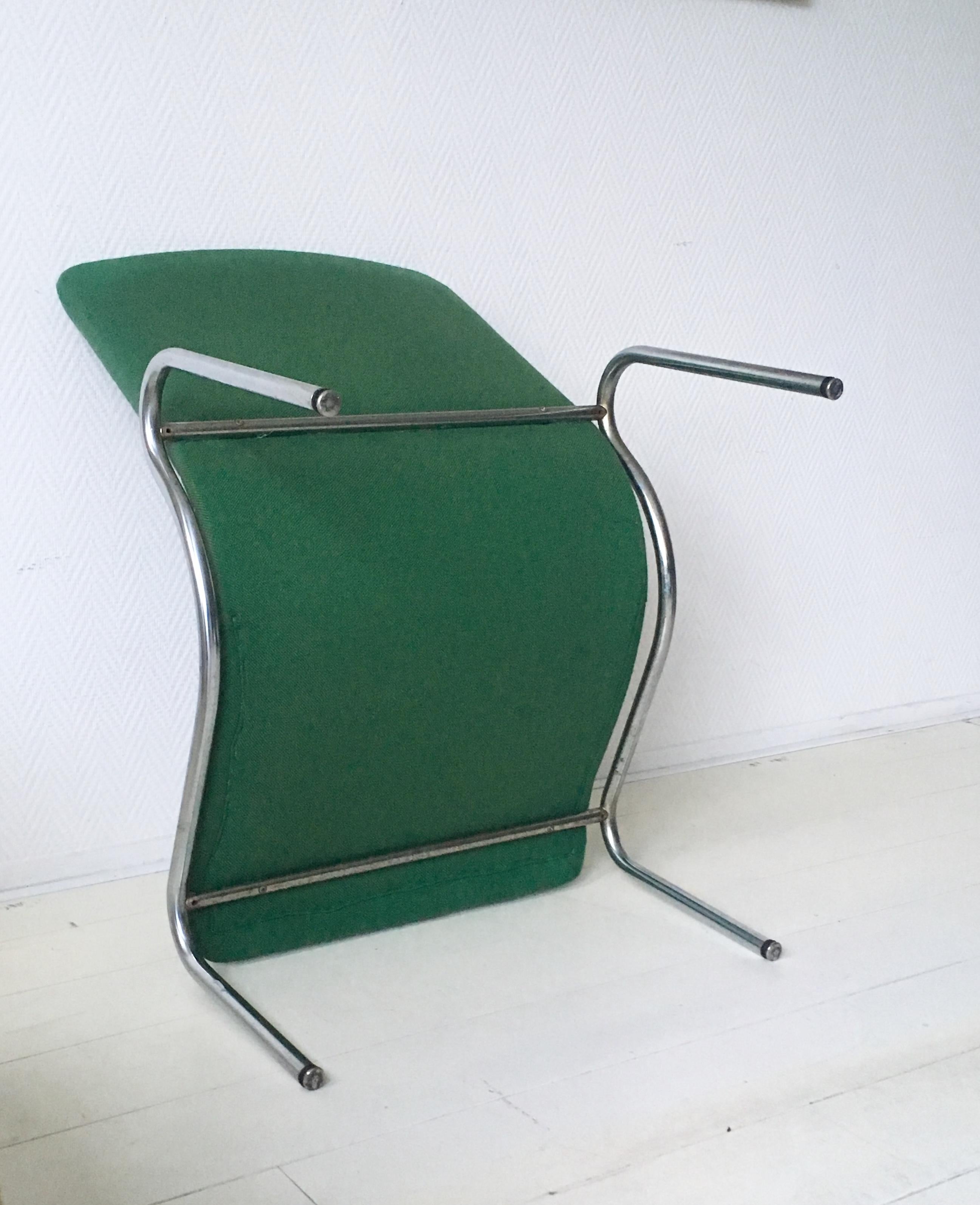 Metal Green Tubular Lounge Chair by Kho Liang Ie for Stabin Holland, Model 703, 1968 For Sale
