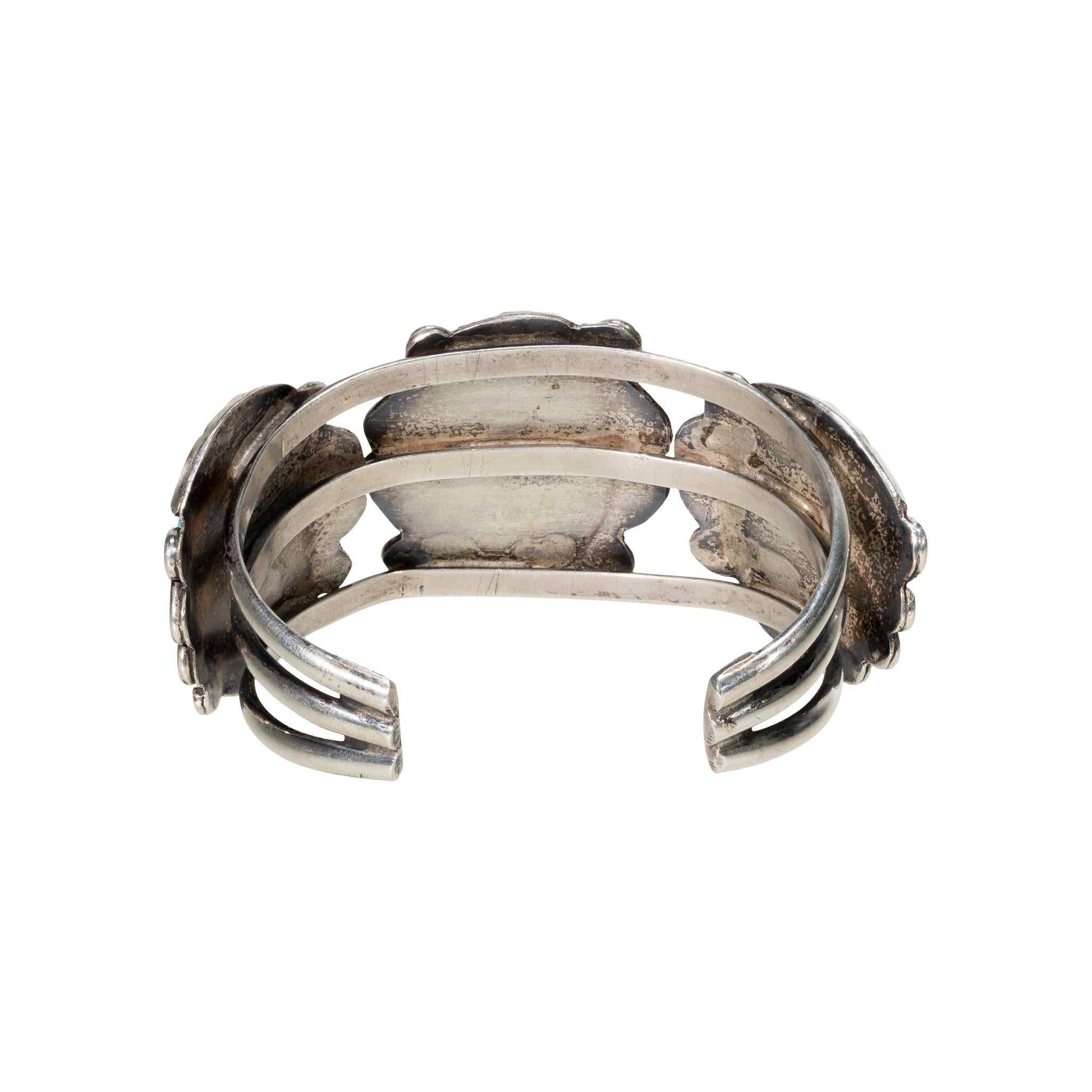Taglio misto Bracciale con turchese verde e argento sterling in vendita