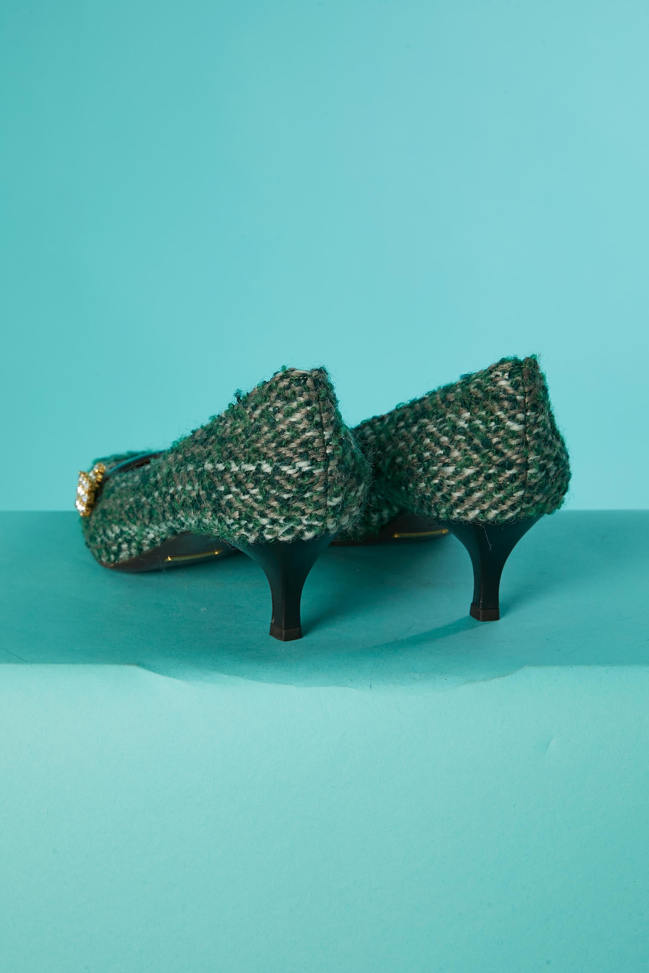 Green tweed and rhinestone low heels pump Dolce & Gabbana  In New Condition For Sale In Saint-Ouen-Sur-Seine, FR