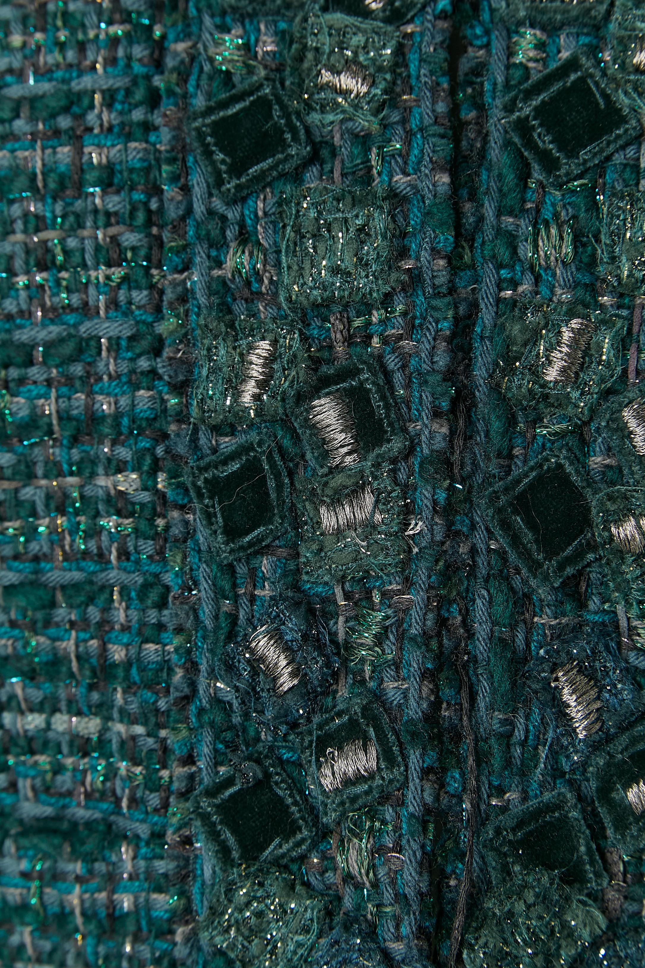 Noir Veste en tweed vert bord à bord CHANEL en vente