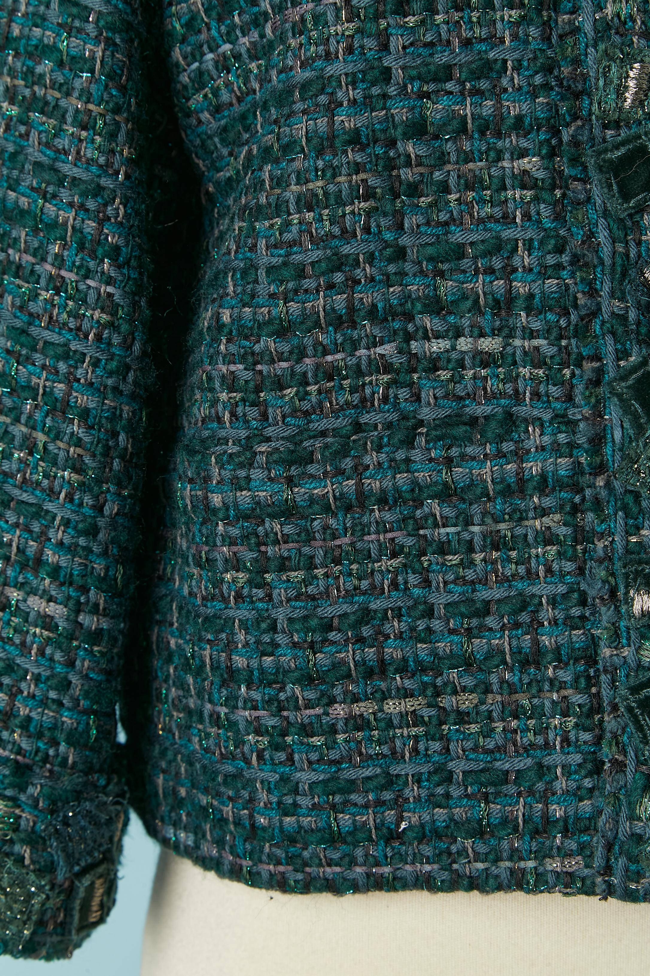 Veste en tweed vert bord à bord CHANEL Excellent état - En vente à Saint-Ouen-Sur-Seine, FR
