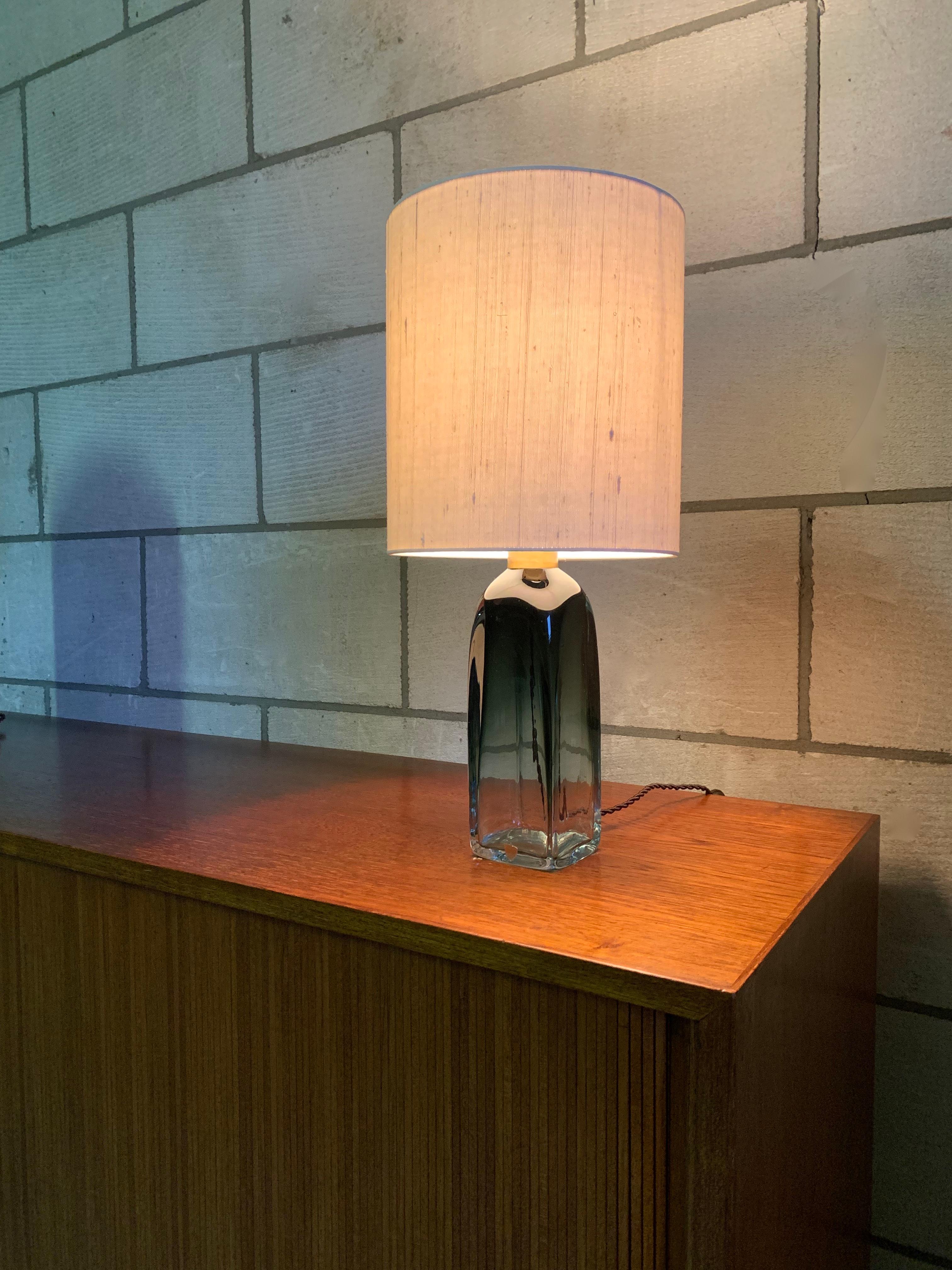 Green 'Underfång' Table Lamp by Carl Fagerlund for Orrefors Sweden, 1970 In Good Condition In Utrecht, NL