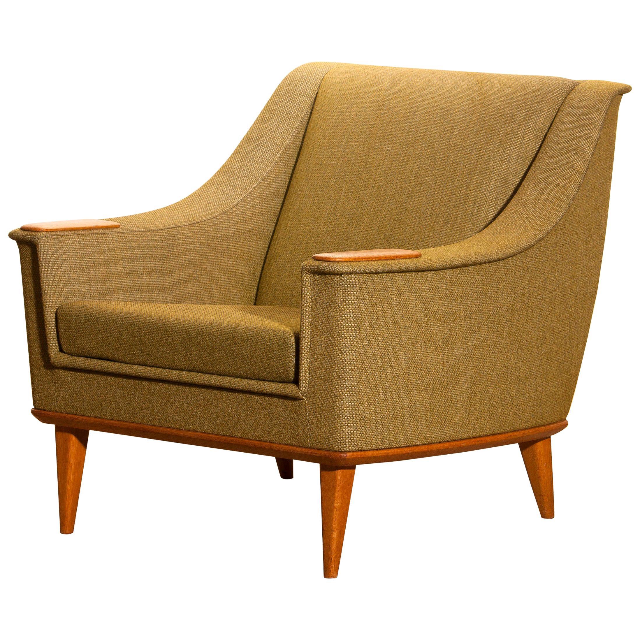 Green Upholstered Oak Lounge / Easy Chair by Folke Ohlsson for DUX, 1960, Sweden In Good Condition In Silvolde, Gelderland