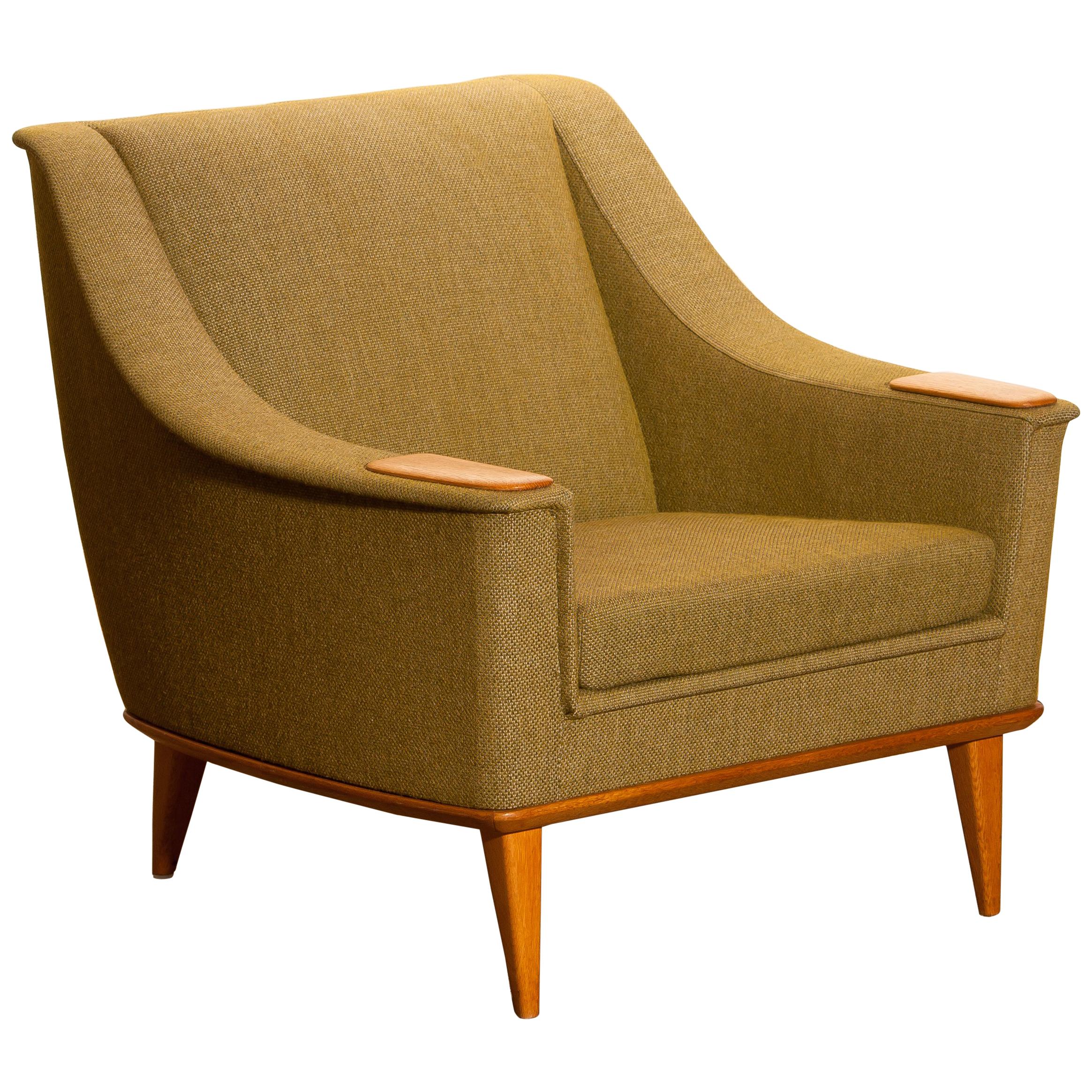 Mid-20th Century Green Upholstered Oak Lounge / Easy Chair by Folke Ohlsson for DUX, 1960, Sweden