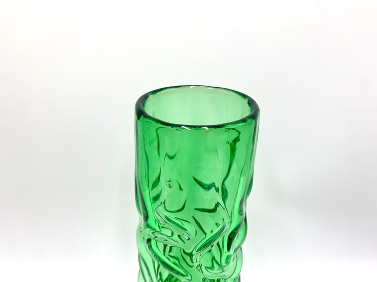 Green vase and bowl, designed by Pavel Hlava, Czech Republic, 1968. For