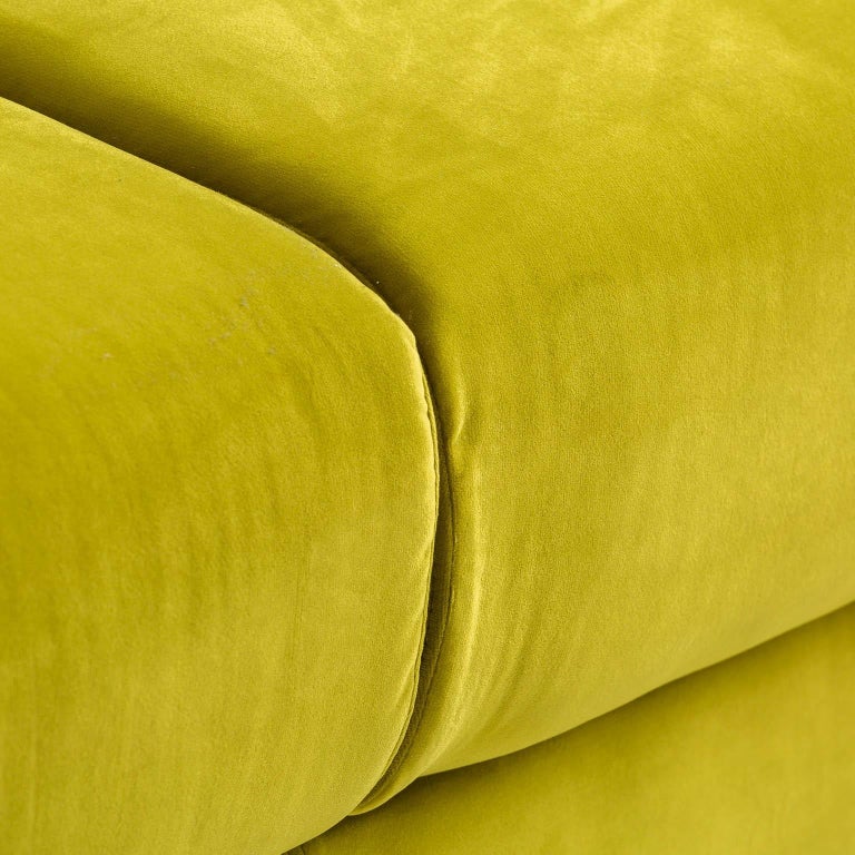 Green Velvet and Black Wooden Feet Chesterfield Sofa at 1stDibs