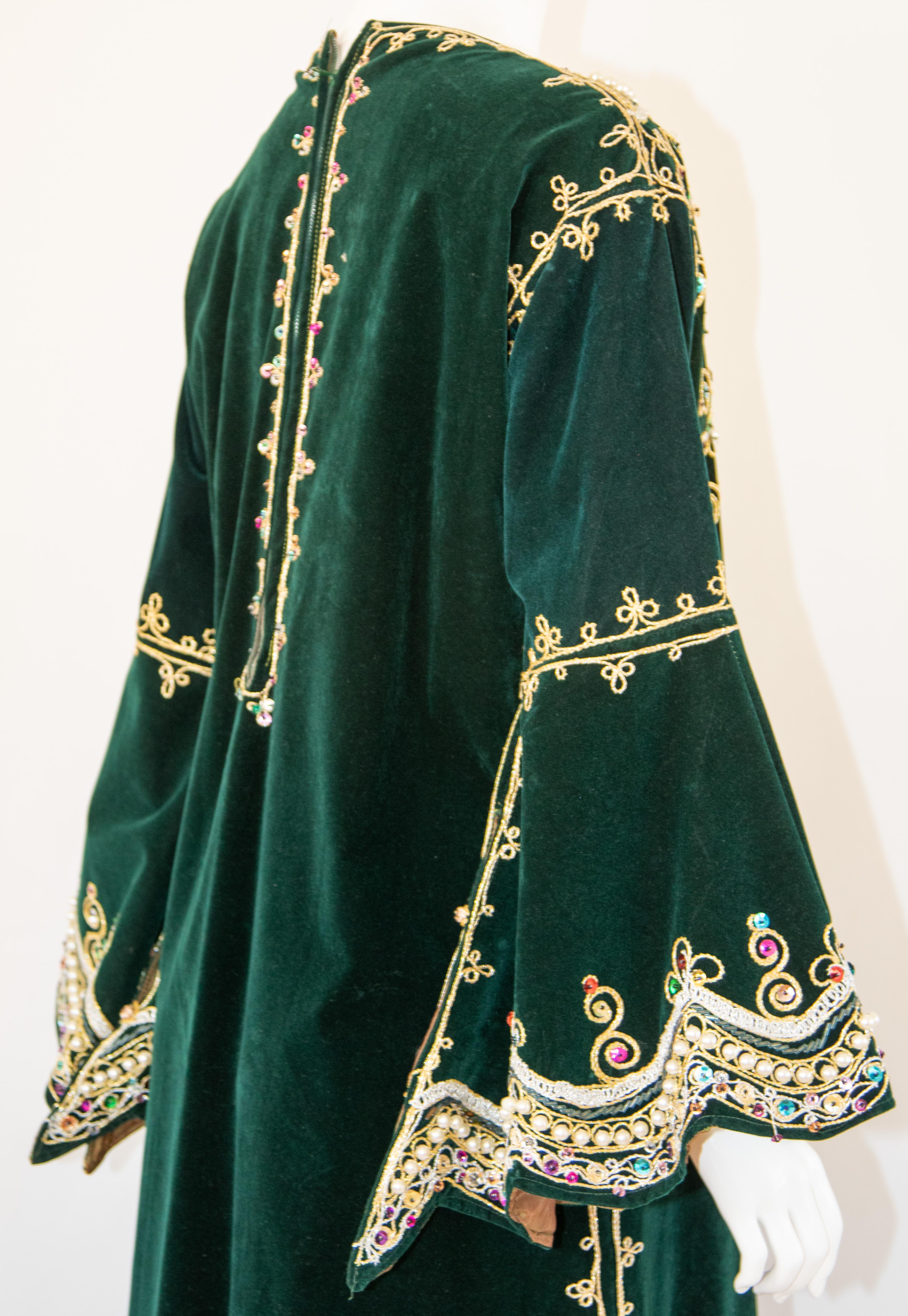 Green Velvet Bindali Caftan Maxi Dress Kaftan Size Large For Sale 6