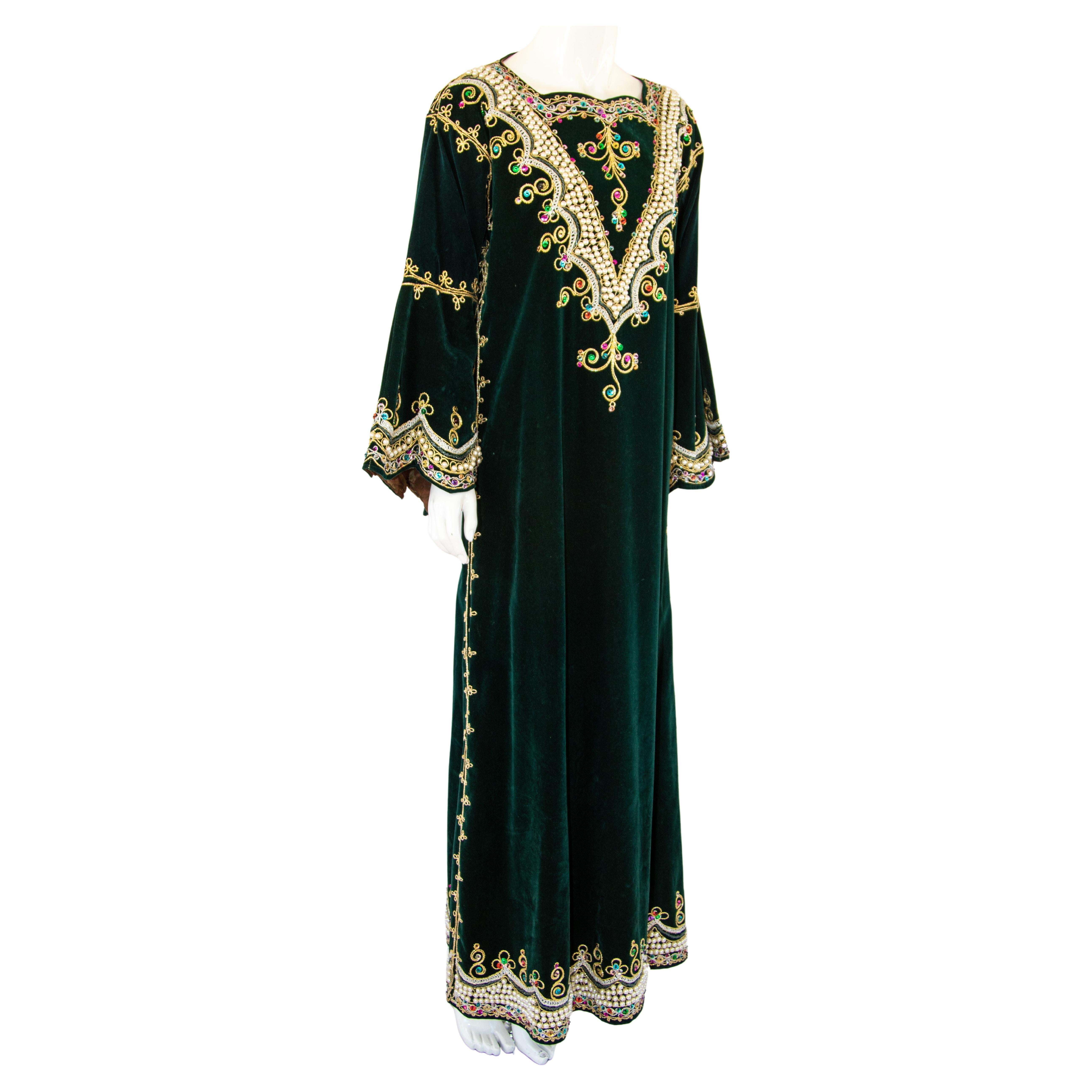 Green Velvet Bindali Caftan Maxi Dress Kaftan Size Large For Sale