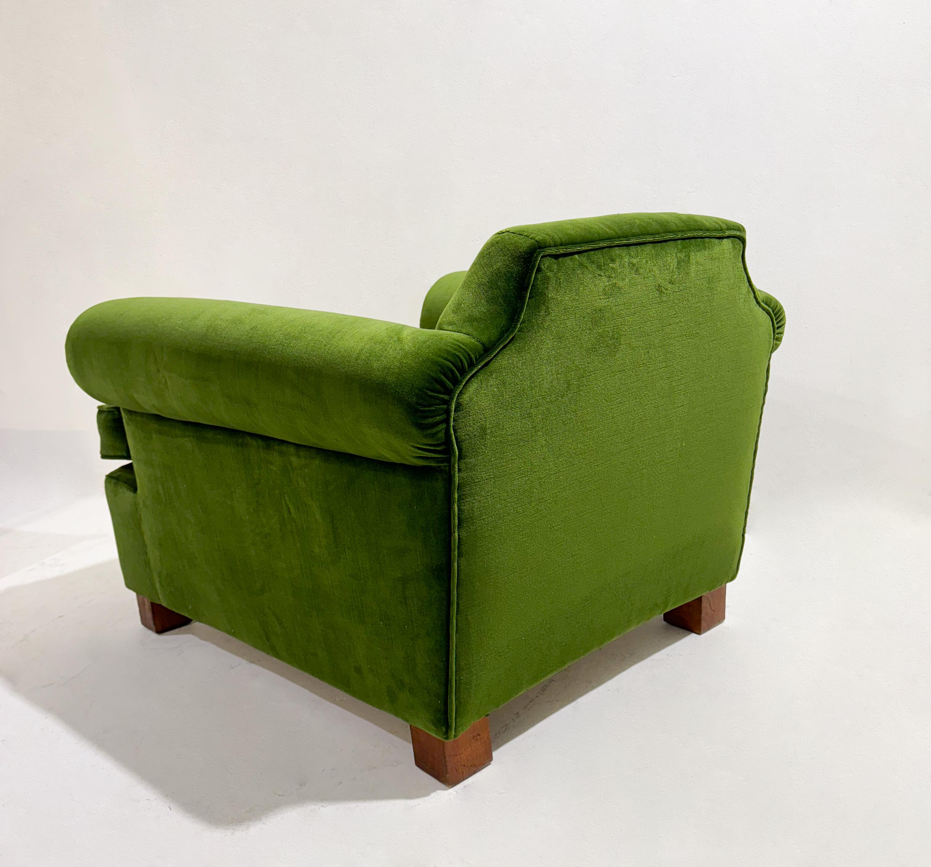 Green Velvet Club Armchair, 1940s For Sale 3