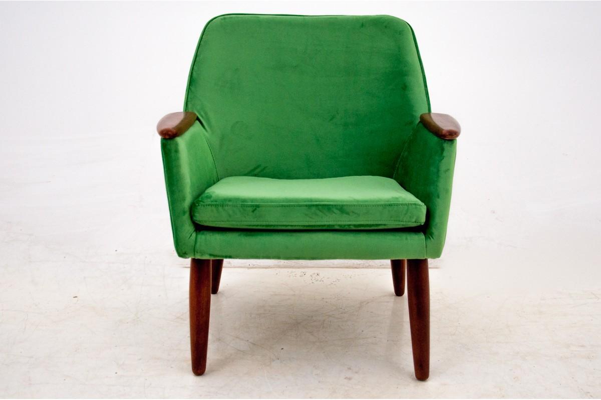 Green Velvet Modern Armchair, Danish Design, 1970s For Sale 5