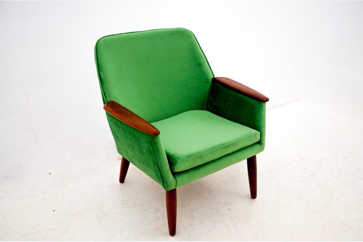 Late 20th Century Green Velvet Modern Armchair, Danish Design, 1970s For Sale