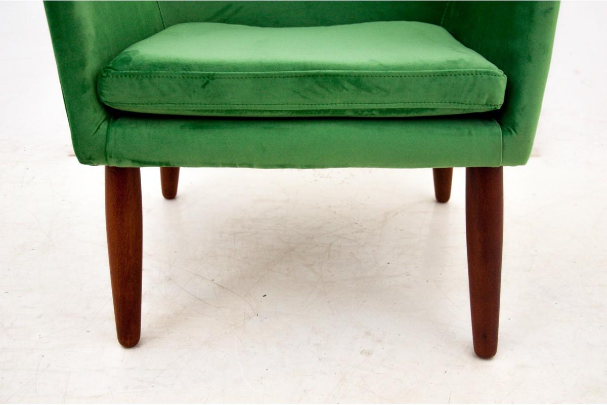 Green Velvet Modern Armchair, Danish Design, 1970s For Sale 3