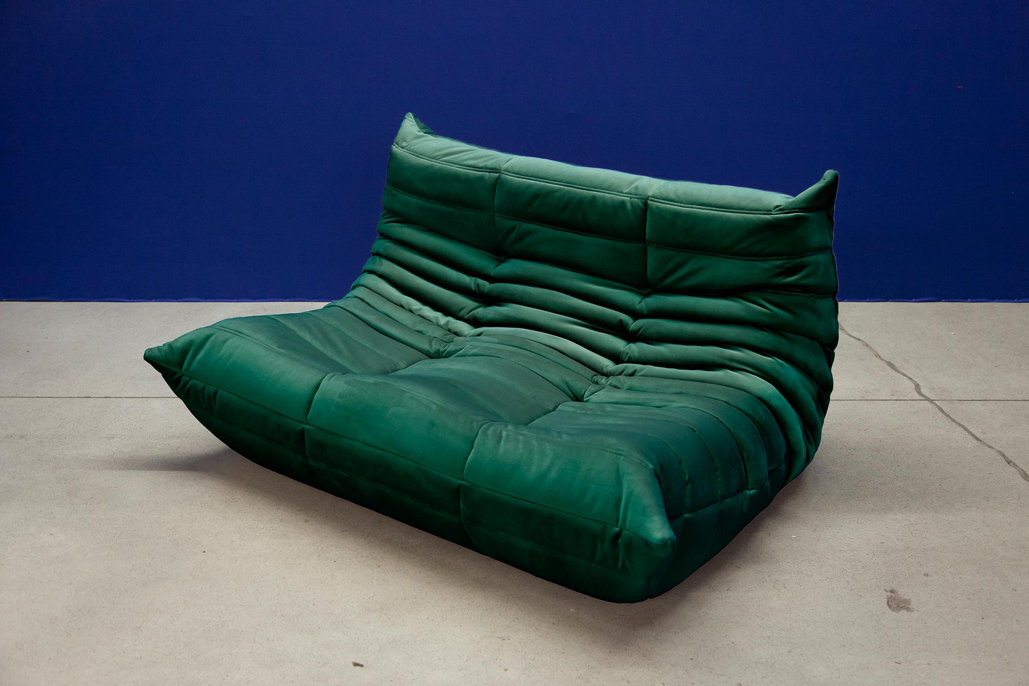 Late 20th Century Green Velvet Togo Sofa Set by Michel Ducaroy for Ligne Roset, Set of 5 For Sale