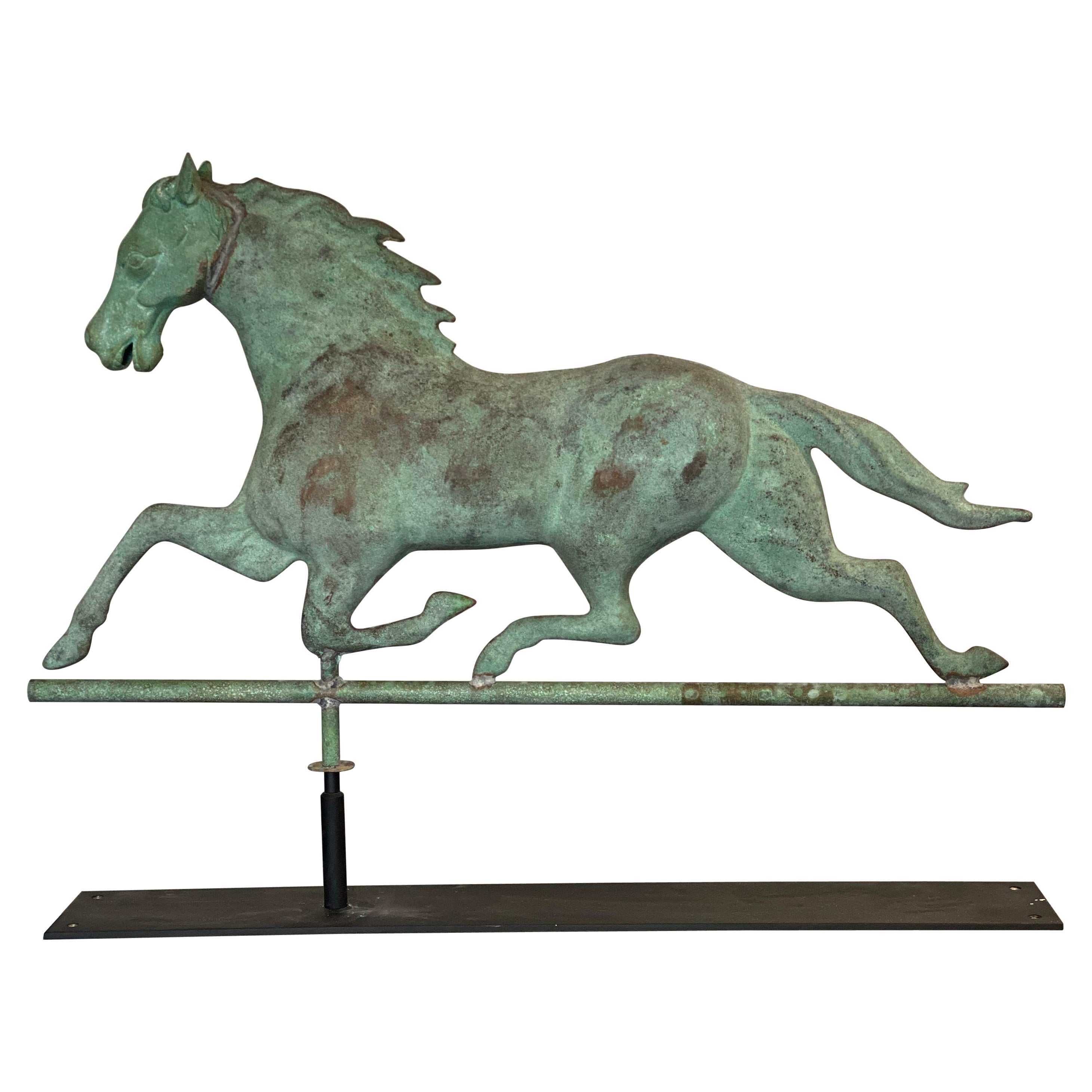 Grüne Verdigris-Wetterfahne mit Pferd auf Ständer, Ethan Allen zugeschrieben
