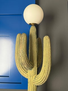 Lampada a forma di cactus Saguaro in ottone patinato verde Verdigris