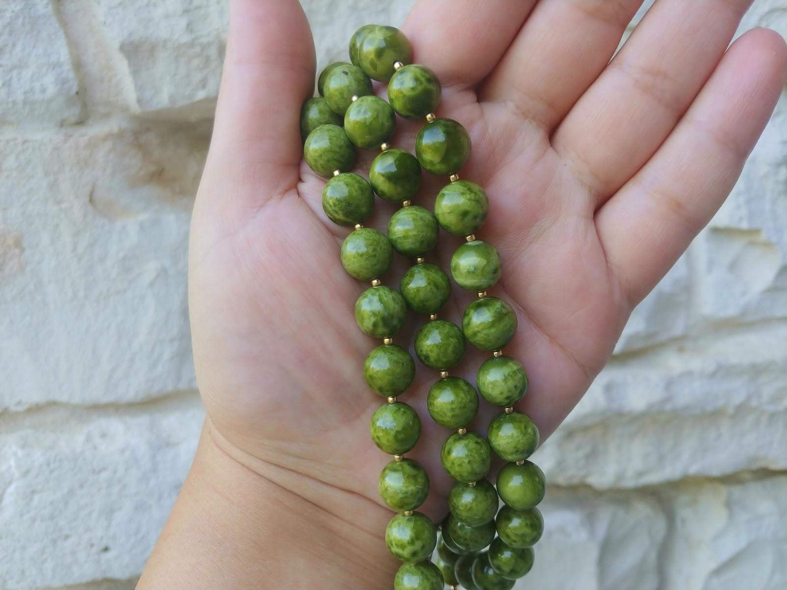 Green Vesuvianite Necklace 2