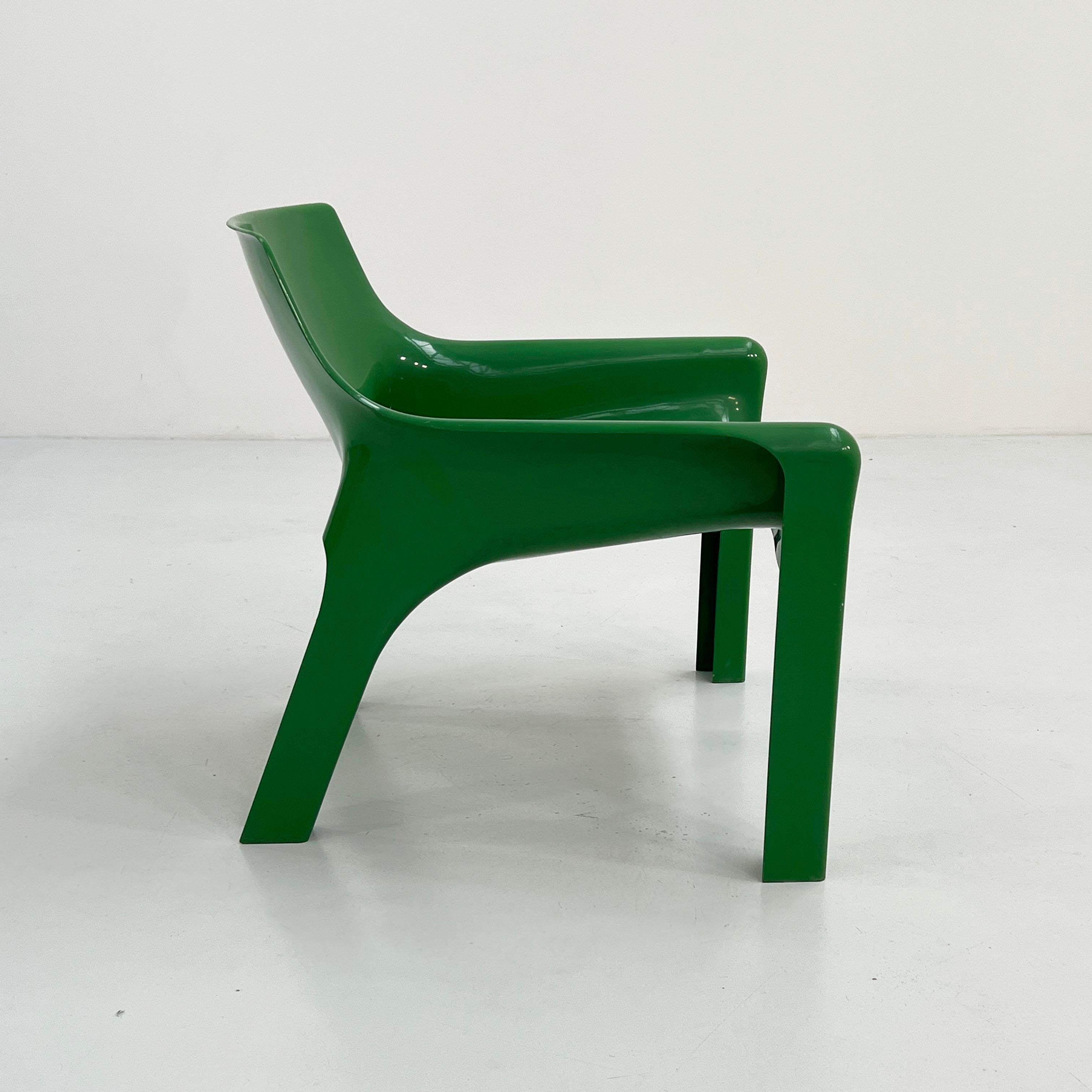Late 20th Century Green Vicario Lounge Chair by Vico Magistretti for Artemide, 1970s
