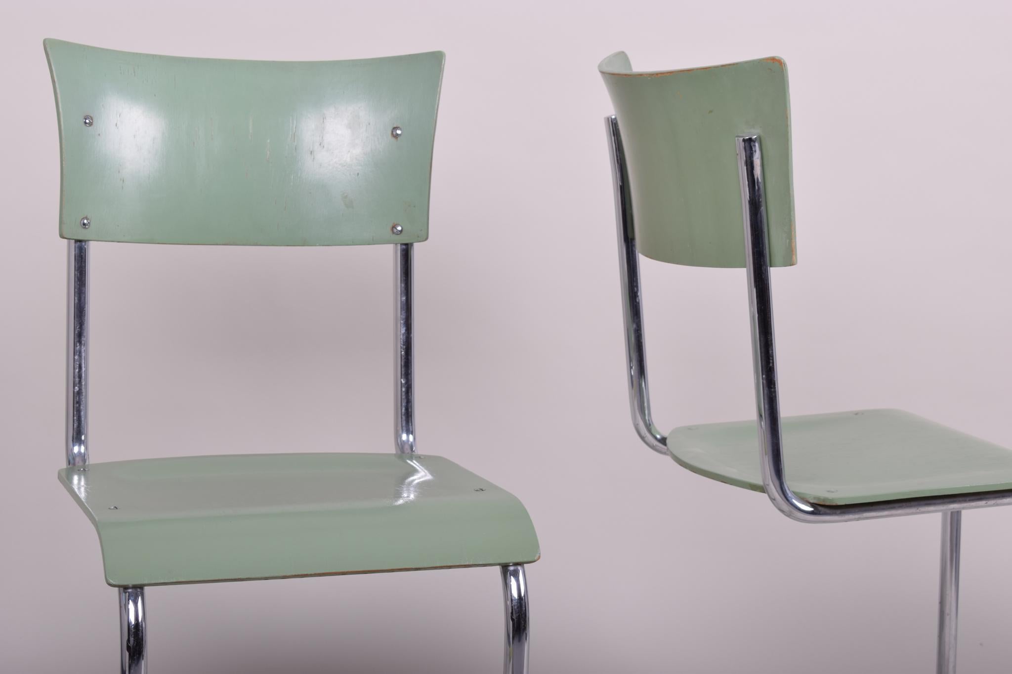 Tchèque Ensemble de chaises Bauhaus vintage vertes fabriquées par Robert Slezk, 1930-1939 en vente