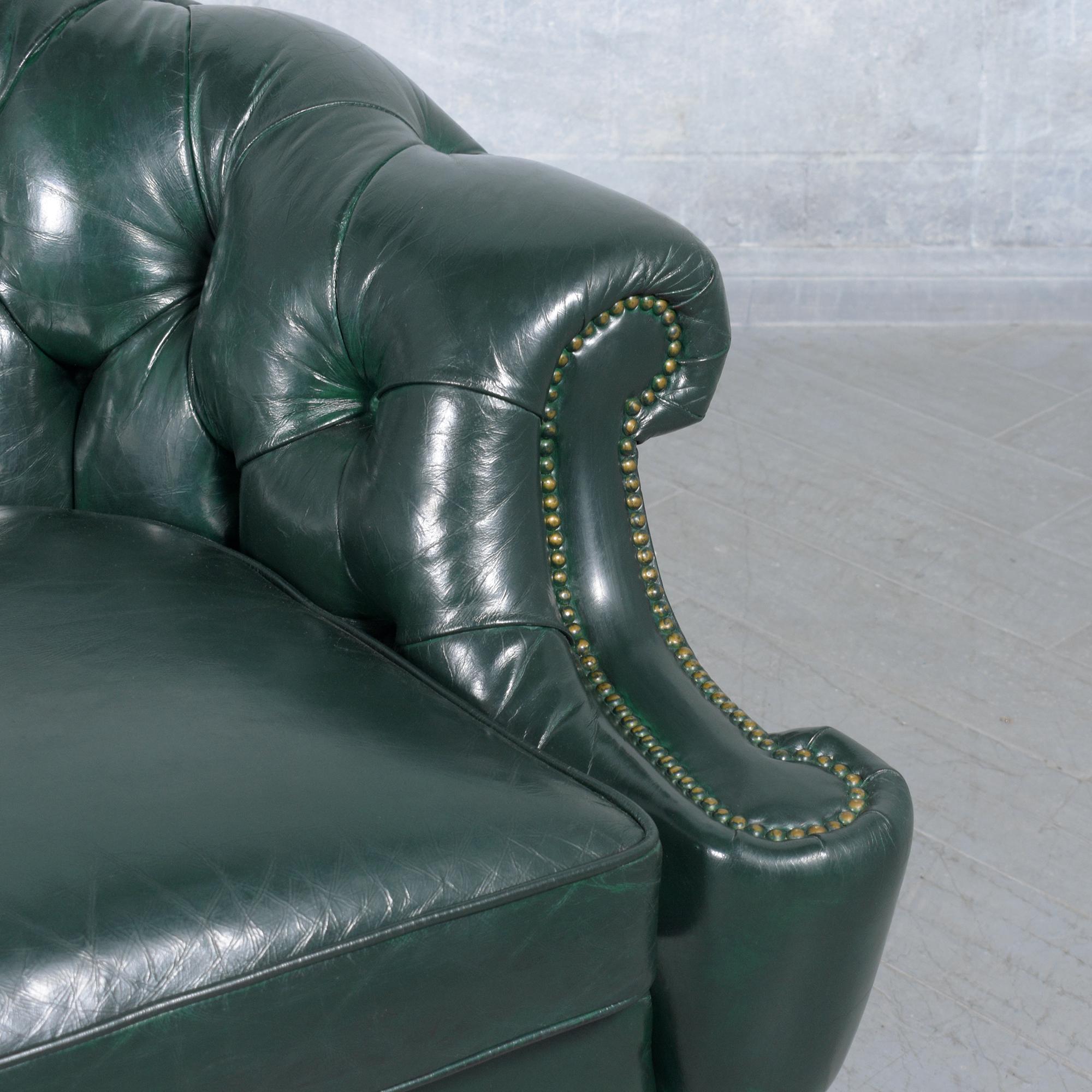 Refurbished 1970s Emerald Green Italian Chesterfield Sofa - Vintage Elegance 2