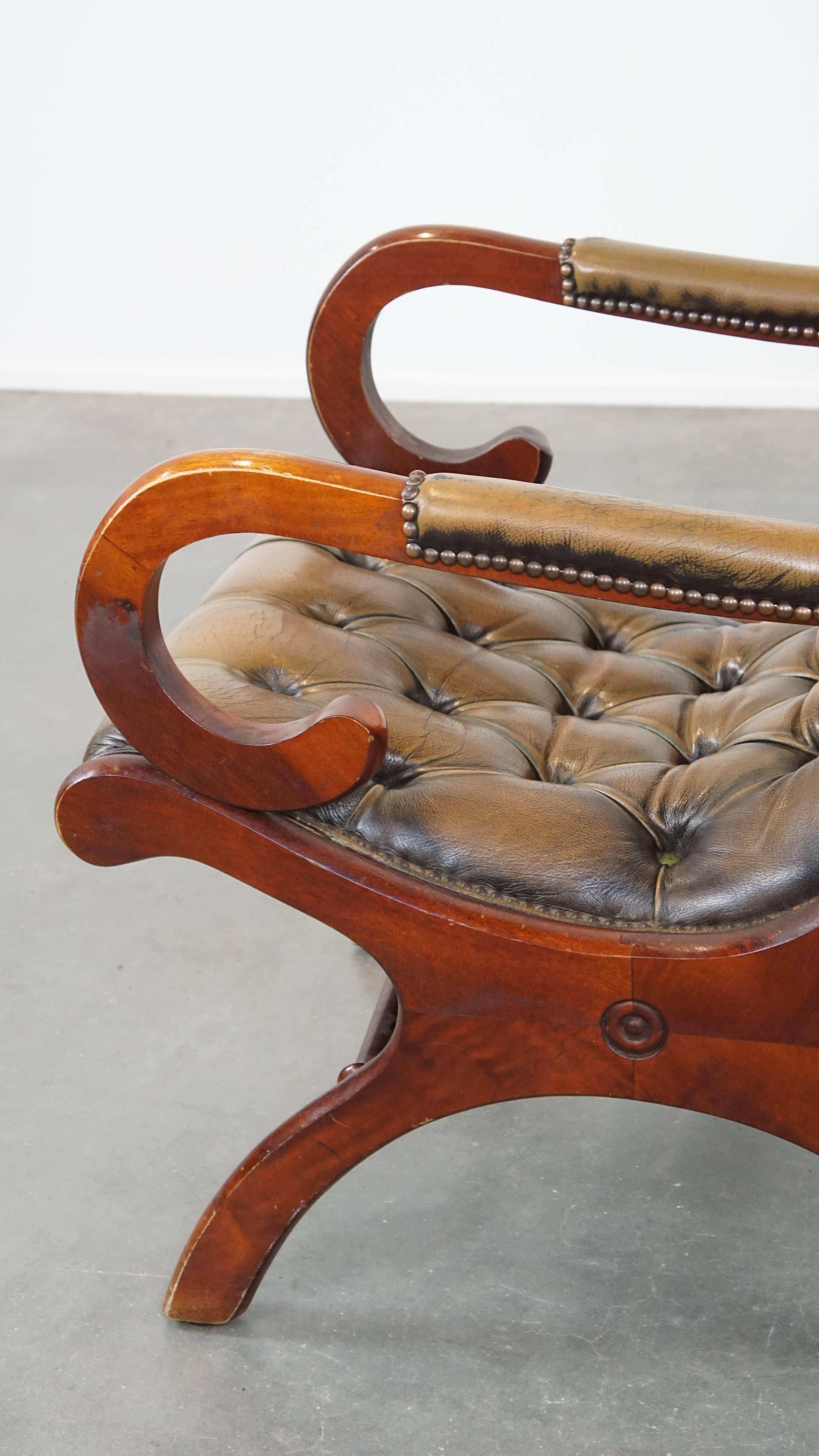 Green Vintage English Chesterfield Armchair with Elegant Design and Wood Accents For Sale 7
