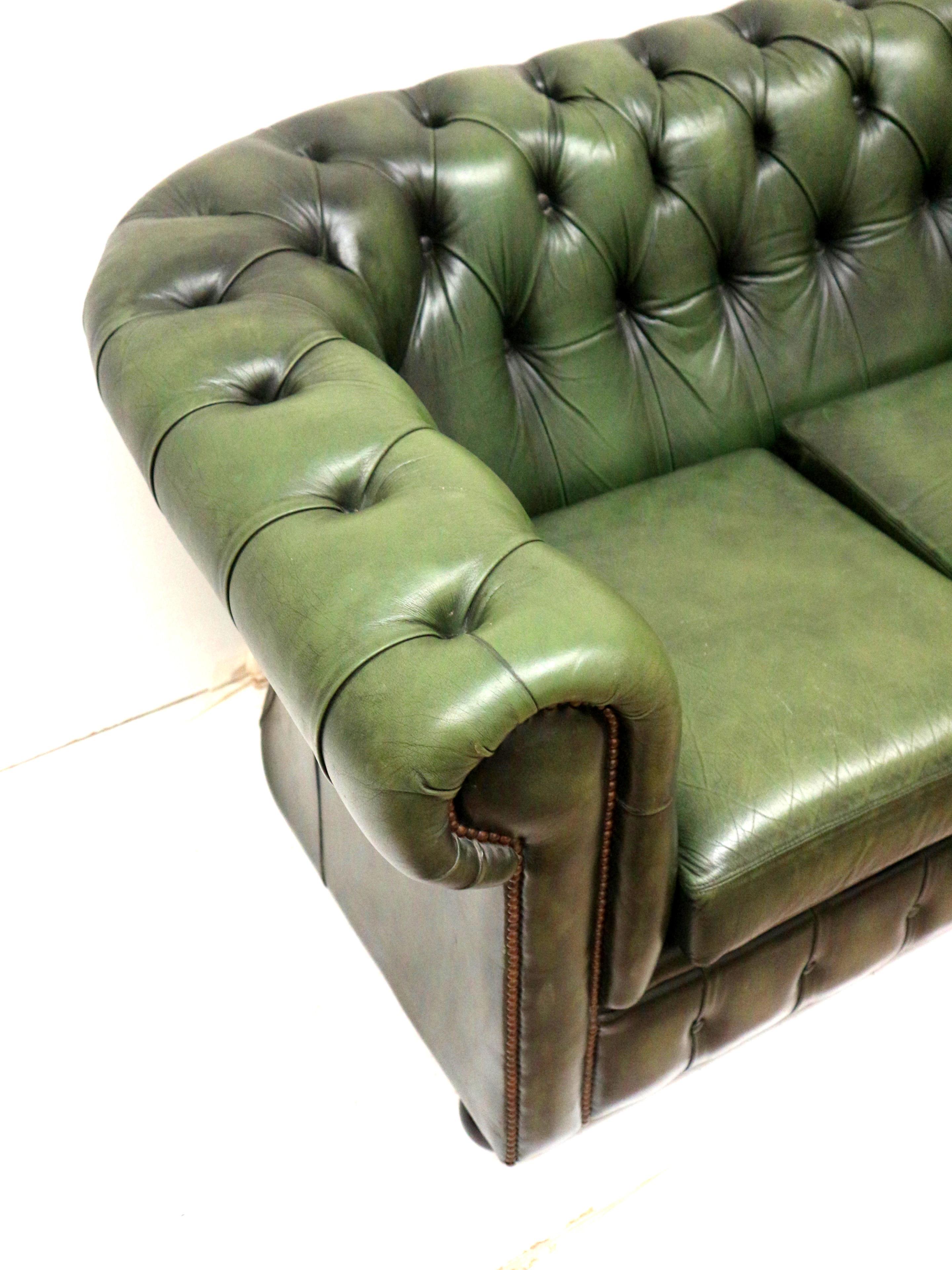 Leather Green vintage leather 3-seater Chesterfield sofa