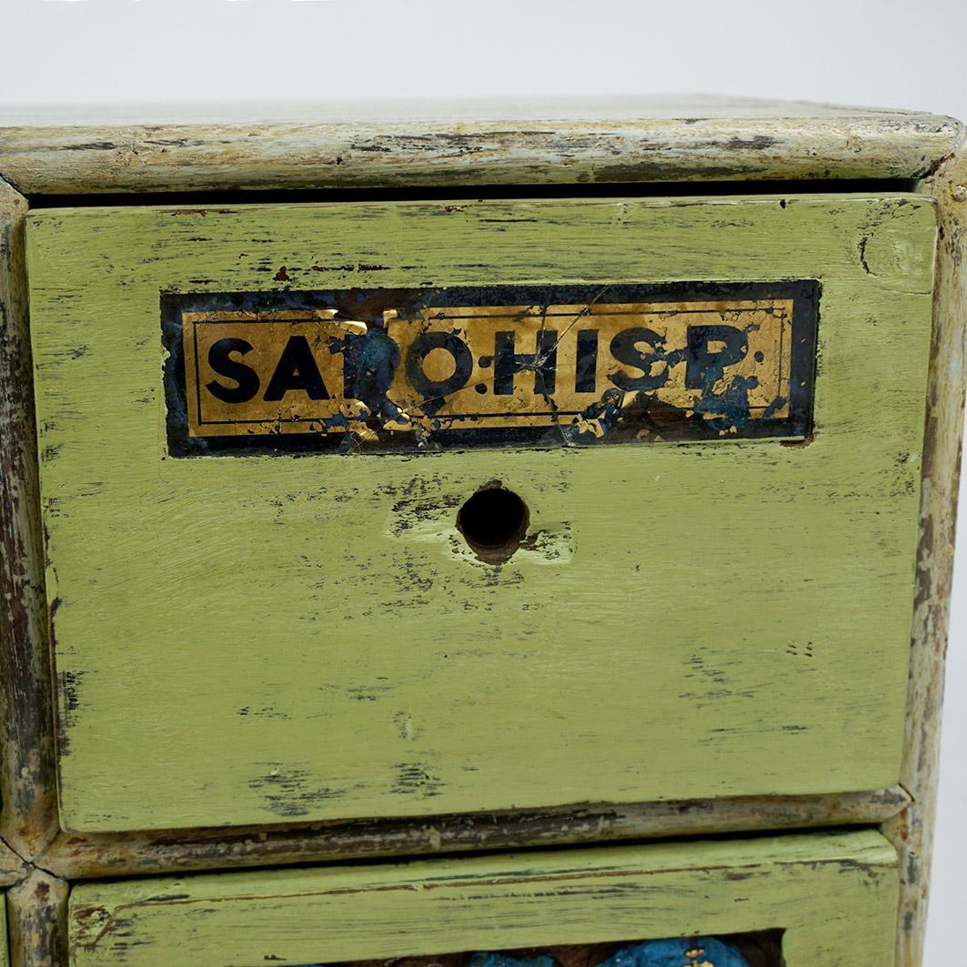 Grüner Vintage-Apothekerschrank oder Kommode aus Holz mit Schubladen (Deutsch) im Angebot