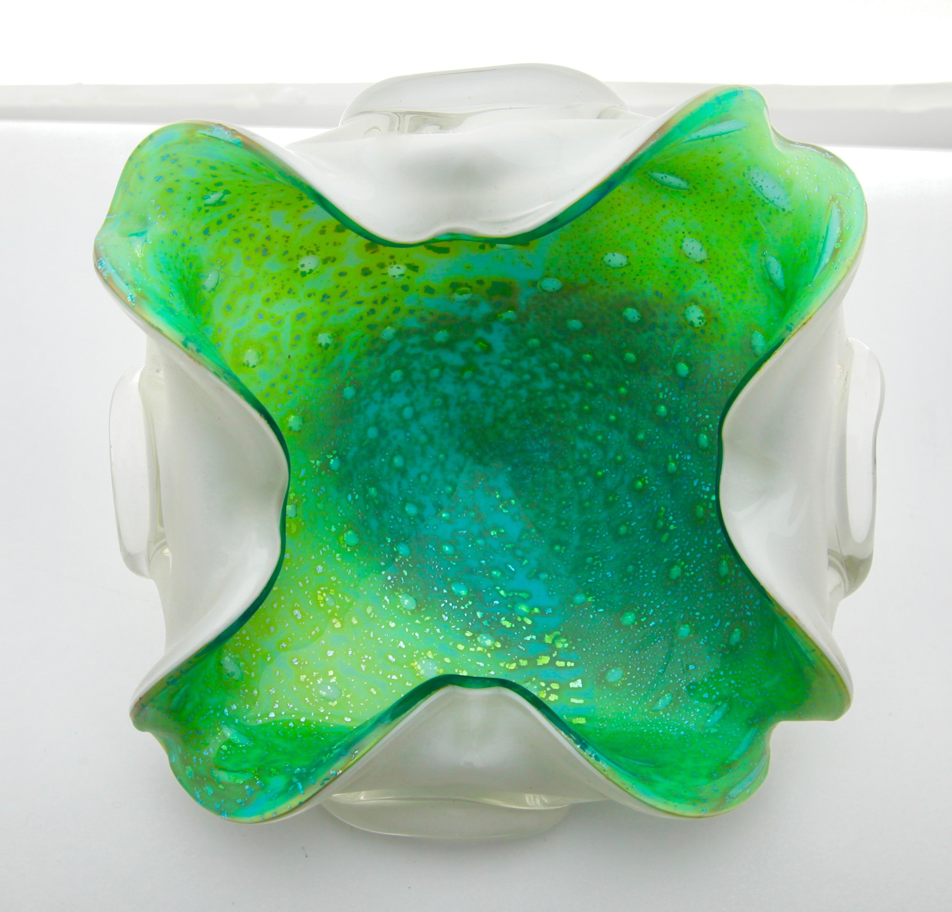 Mid-Century Modern Green Vortex, Murano Shell Bowl with Four Lobes in the Style of Seguso