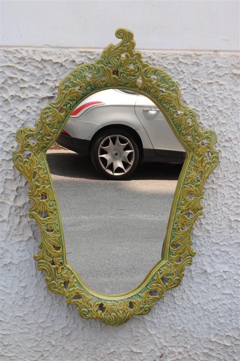 Green Wall Mirror in Pop Art Baroque Ceramic 1950s Made in Italy  For Sale 3