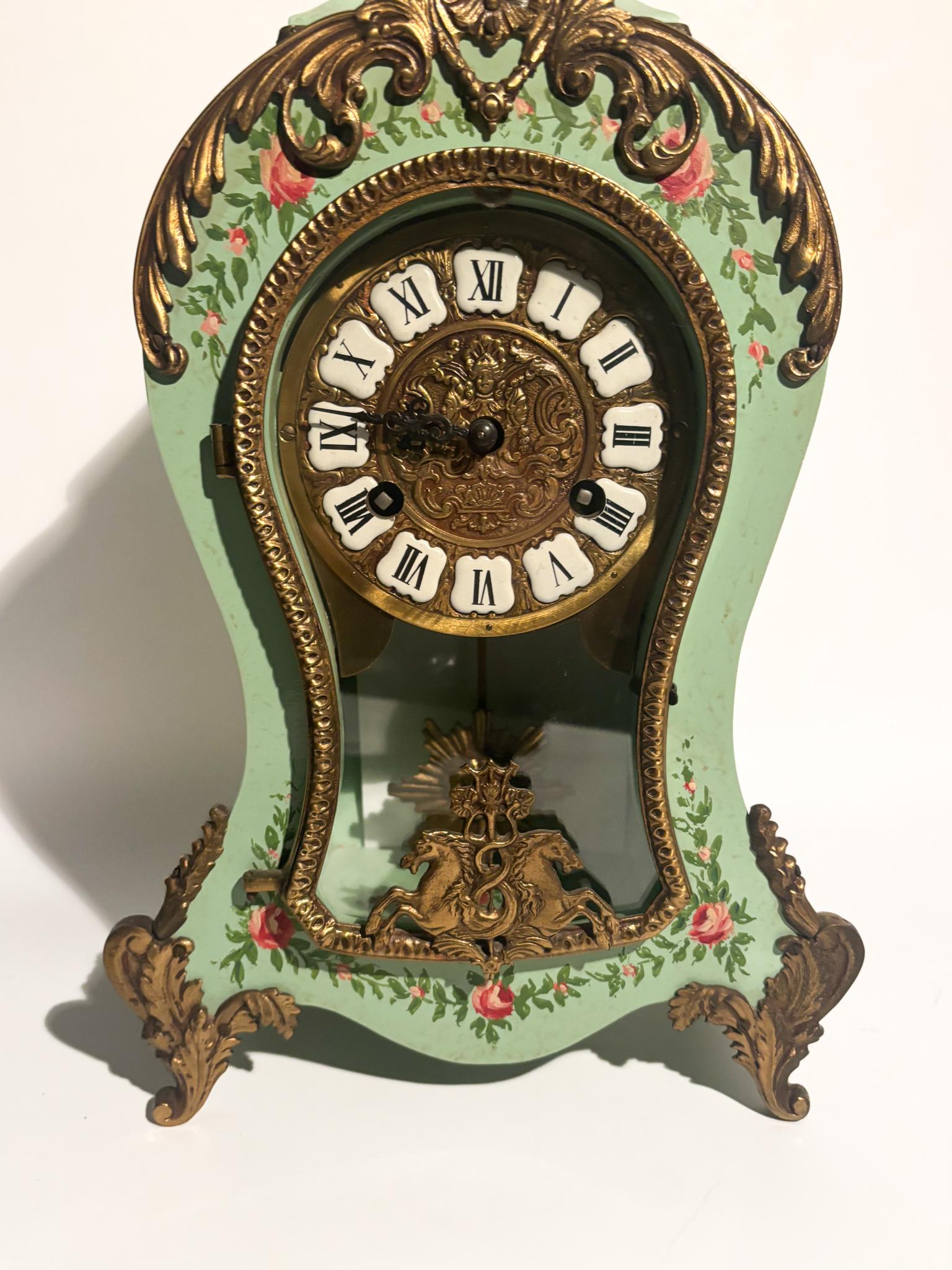 Green Wood and Brass Pendulum Clock FHS 151-080 Germany 1950s In Good Condition For Sale In Milano, MI