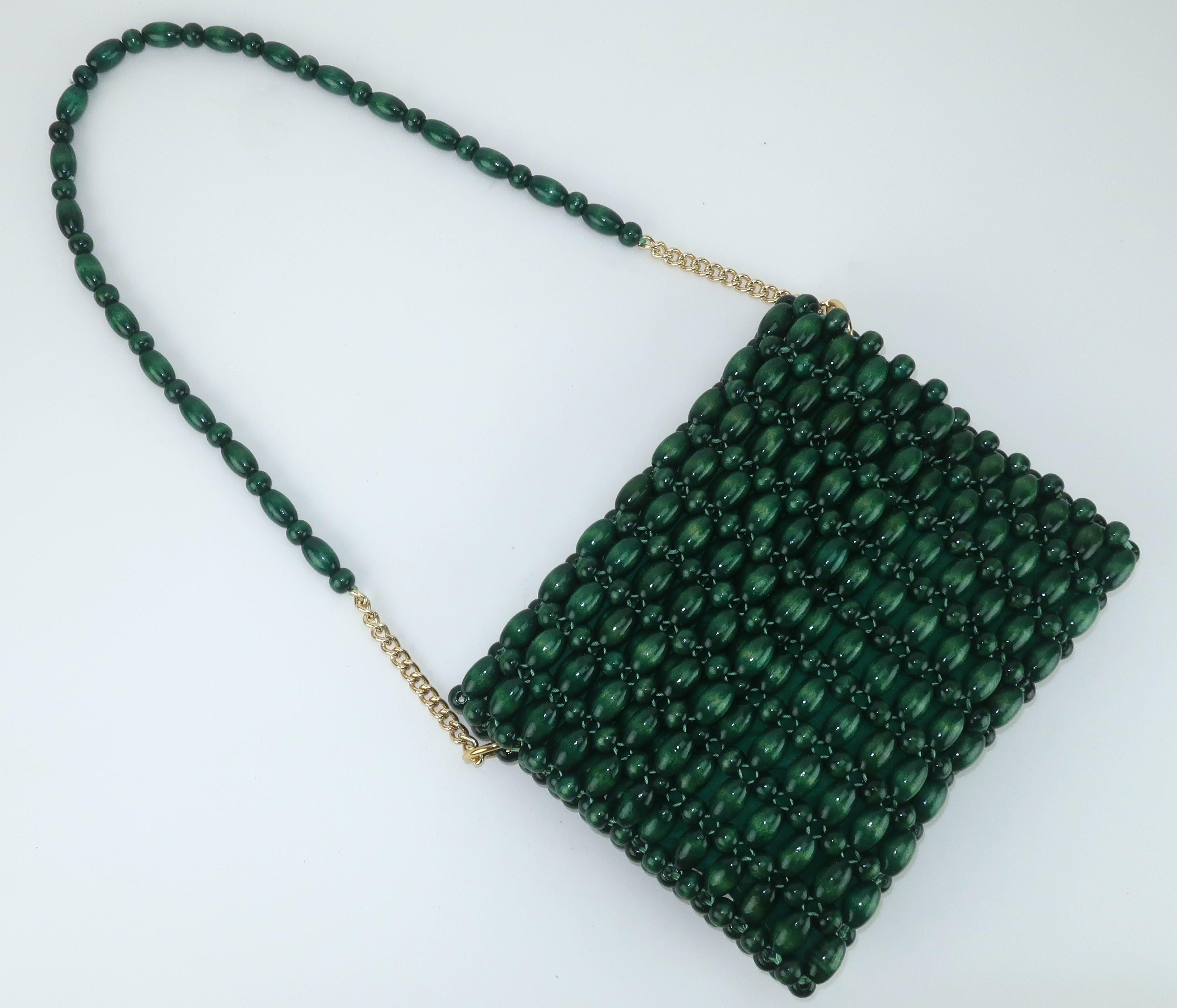 Grüne Handtasche mit Holzperlen, 1960er Jahre im Angebot 6