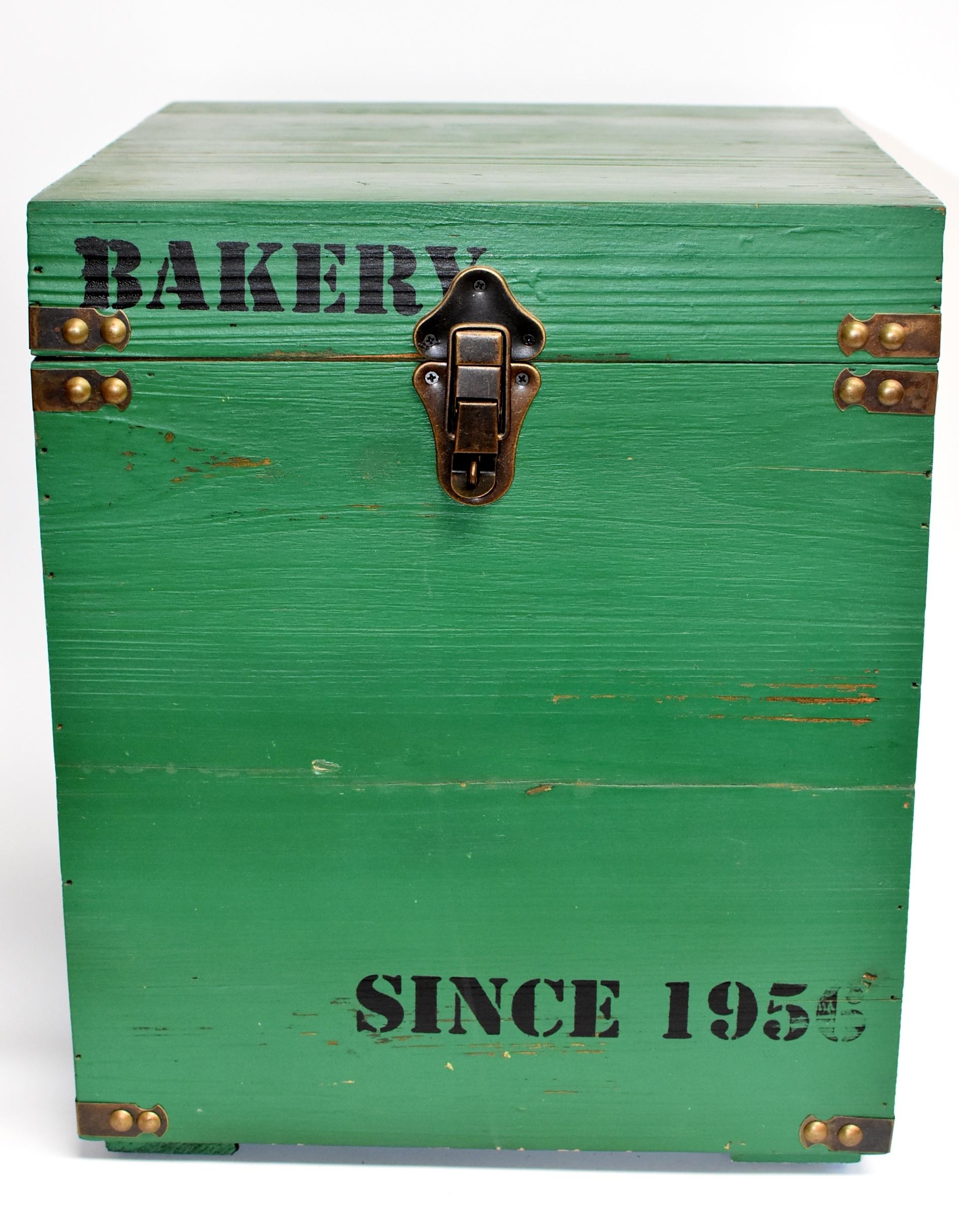 Green Wooden Cube Box, Side Table, Bakery Print New 13