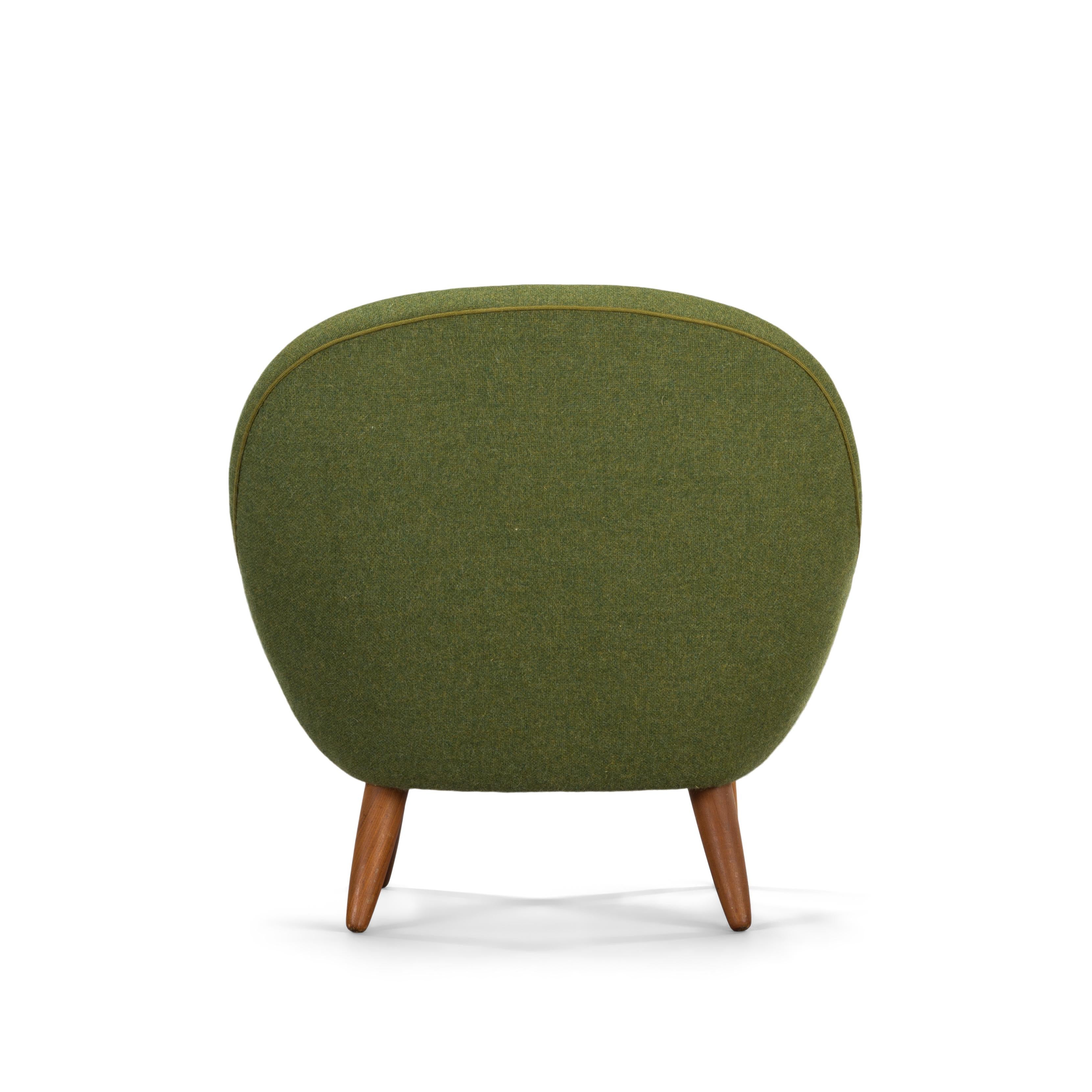 Green Wool Easy Chair by Johannes Andersen for CFC Silkeborg, 1960s In Good Condition In Elshout, NL