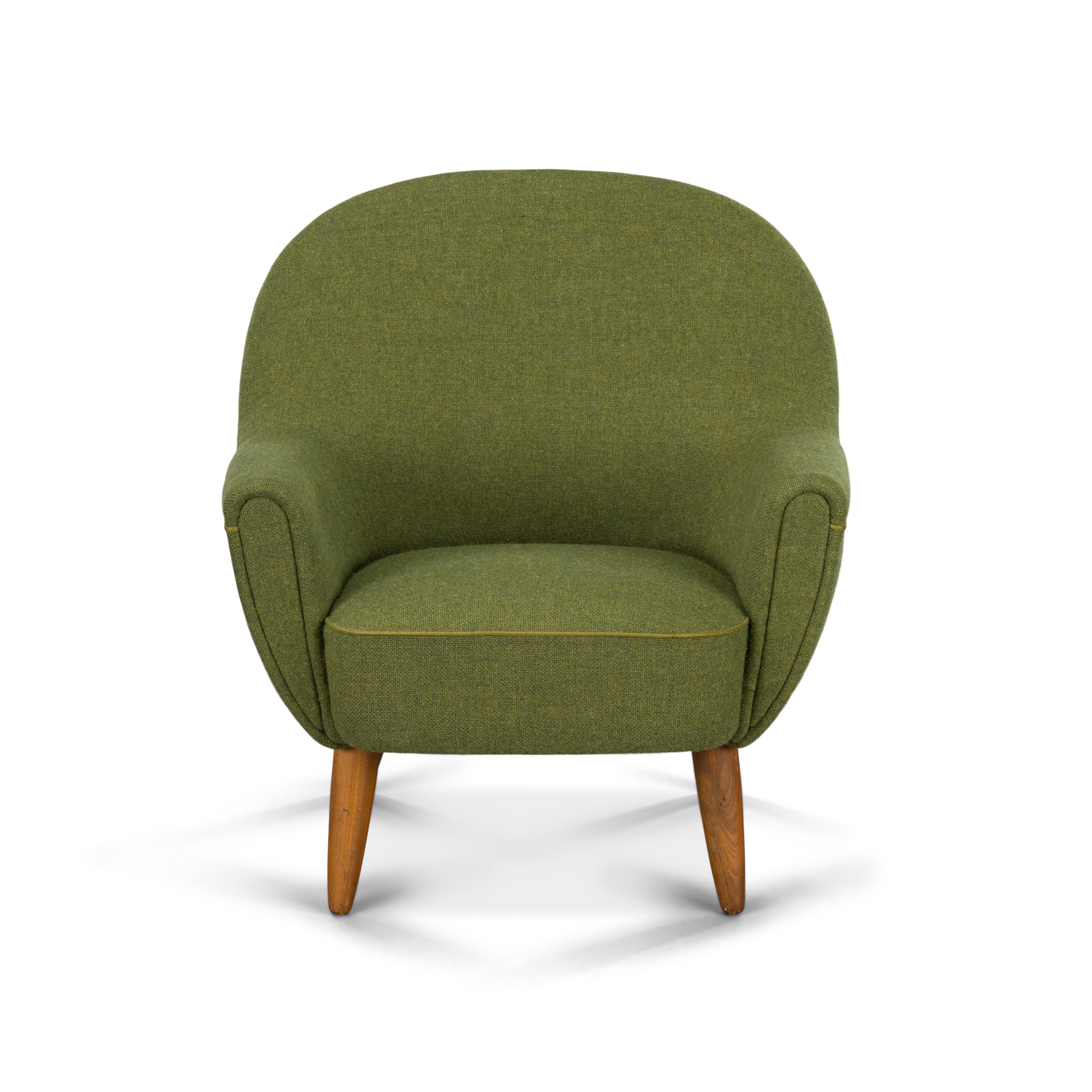 Green Wool Easy Chair by Johannes Andersen for CFC Silkeborg, 1960s 1