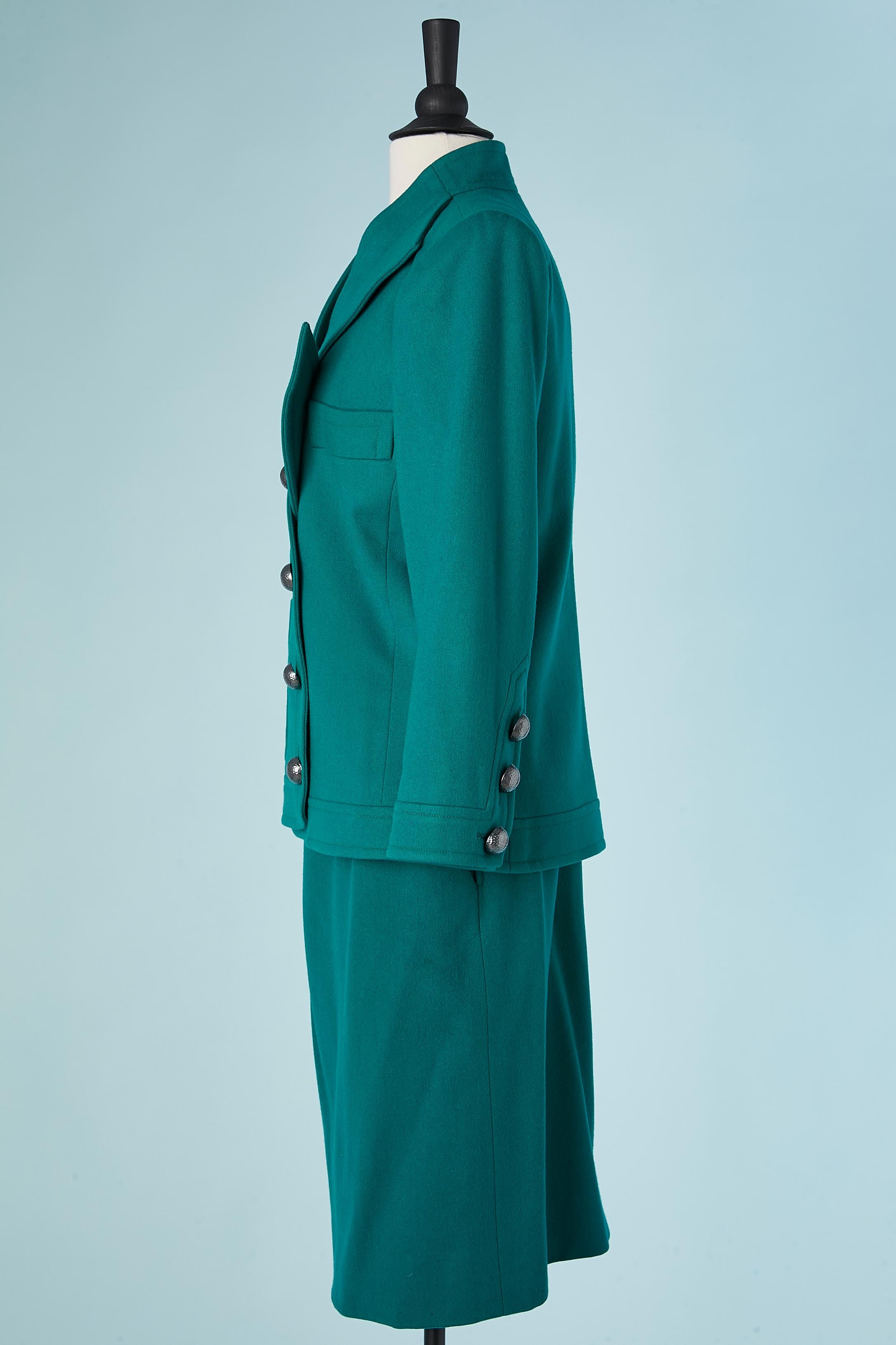 Green wool skirt-suit with graphic collar Saint Laurent Rive Gauche Circa 1980's For Sale 2