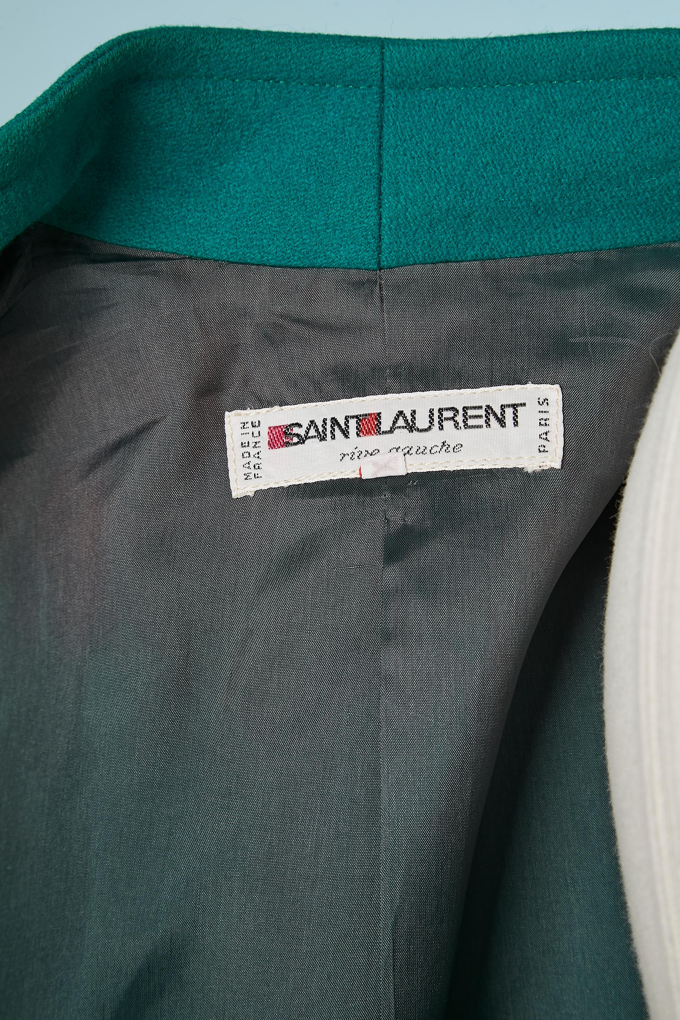 Green wool skirt-suit with graphic collar Saint Laurent Rive Gauche Circa 1980's For Sale 4